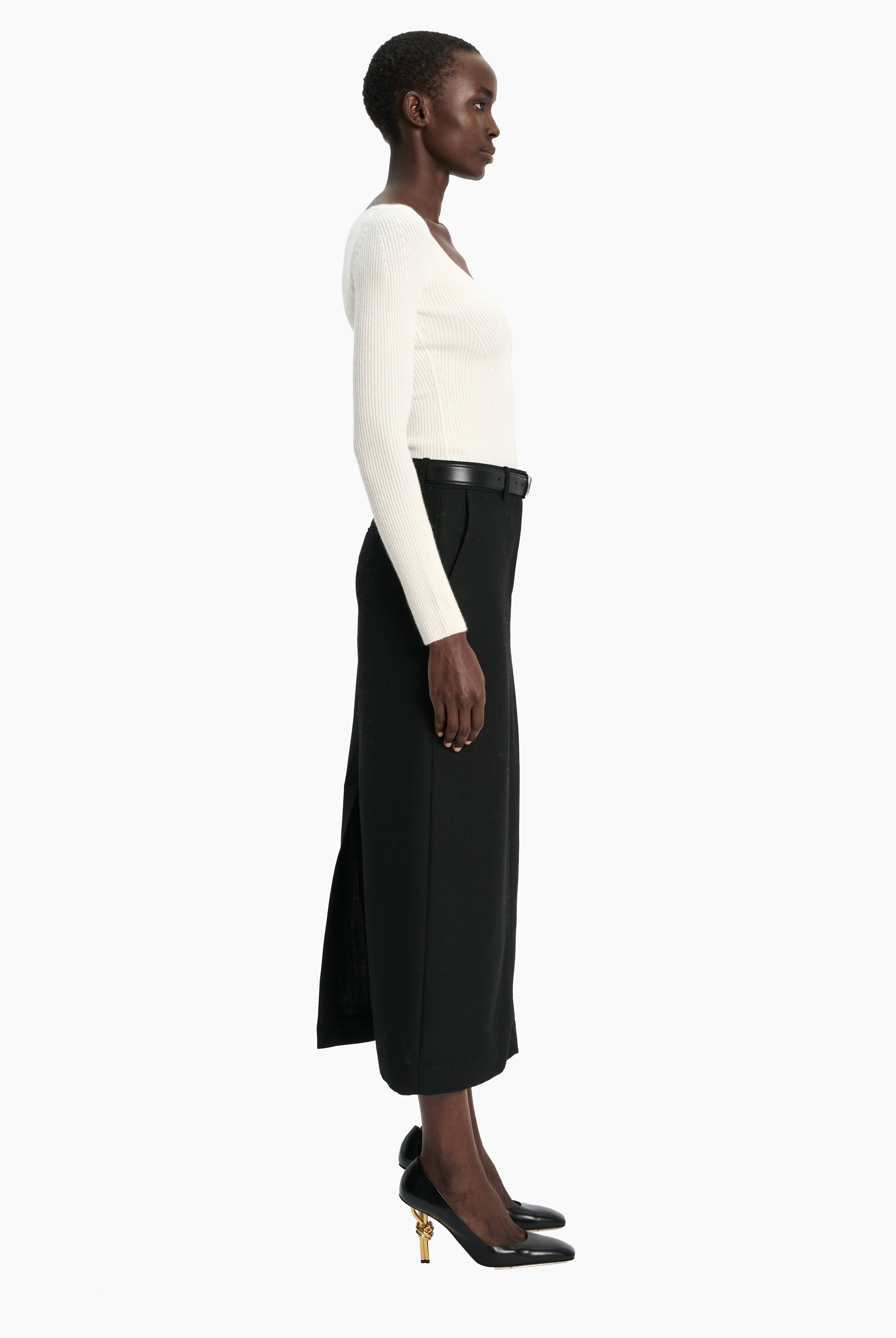 Amirah cashmere Sweater - Ivory – side view