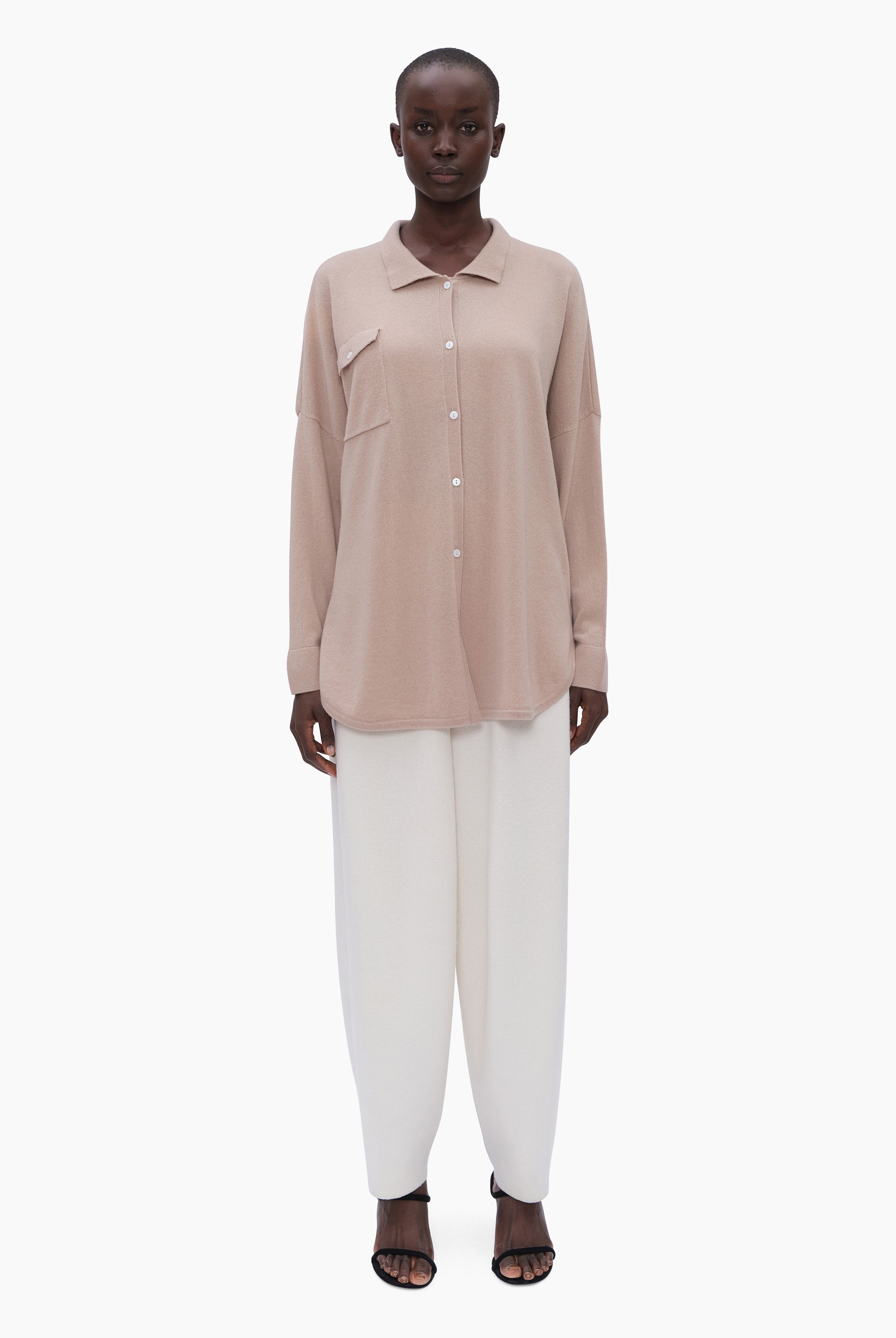 Bonnie cashmere Shirt - Fawn – front view