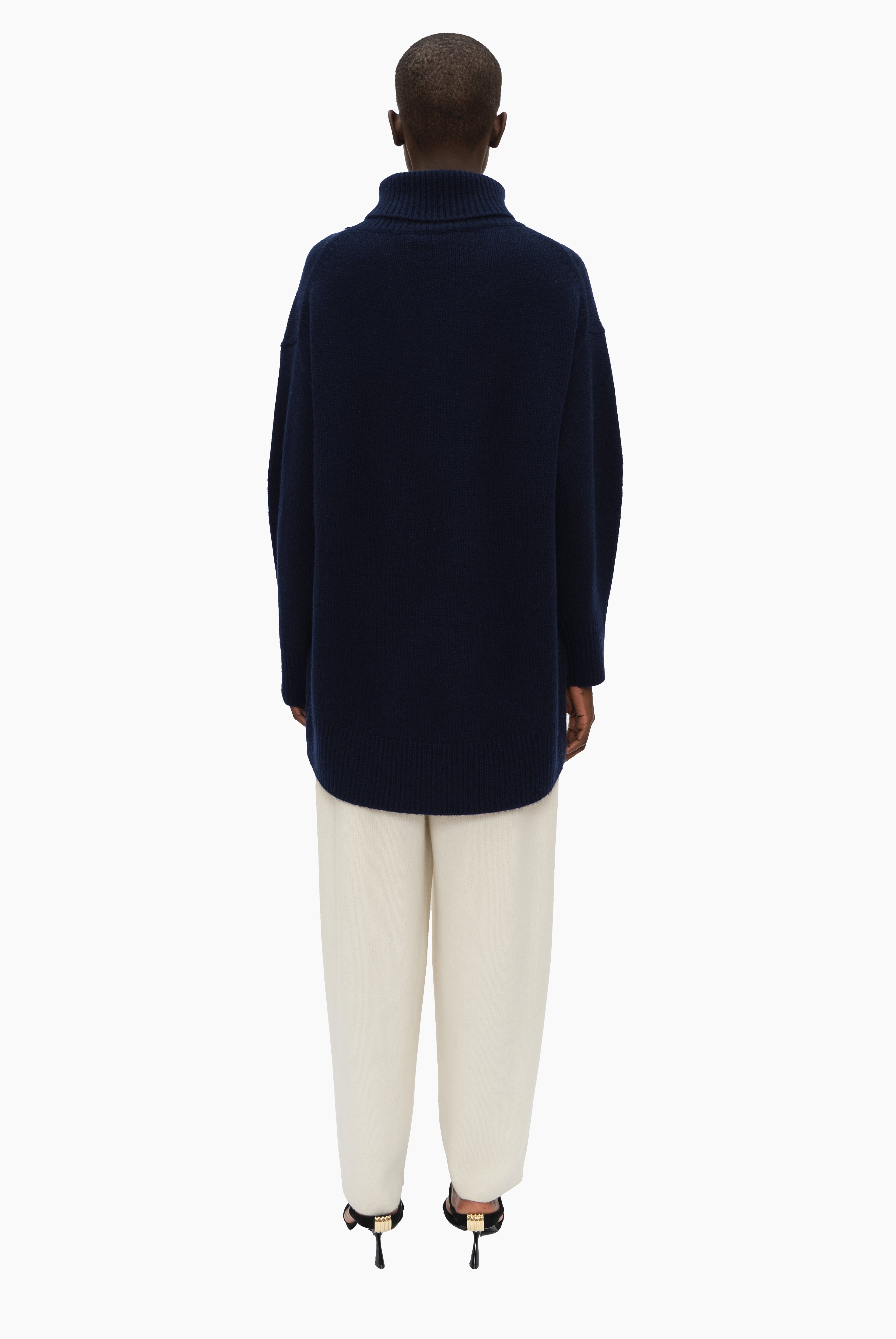 Cedar cashmere Sweater - Navy – back view
