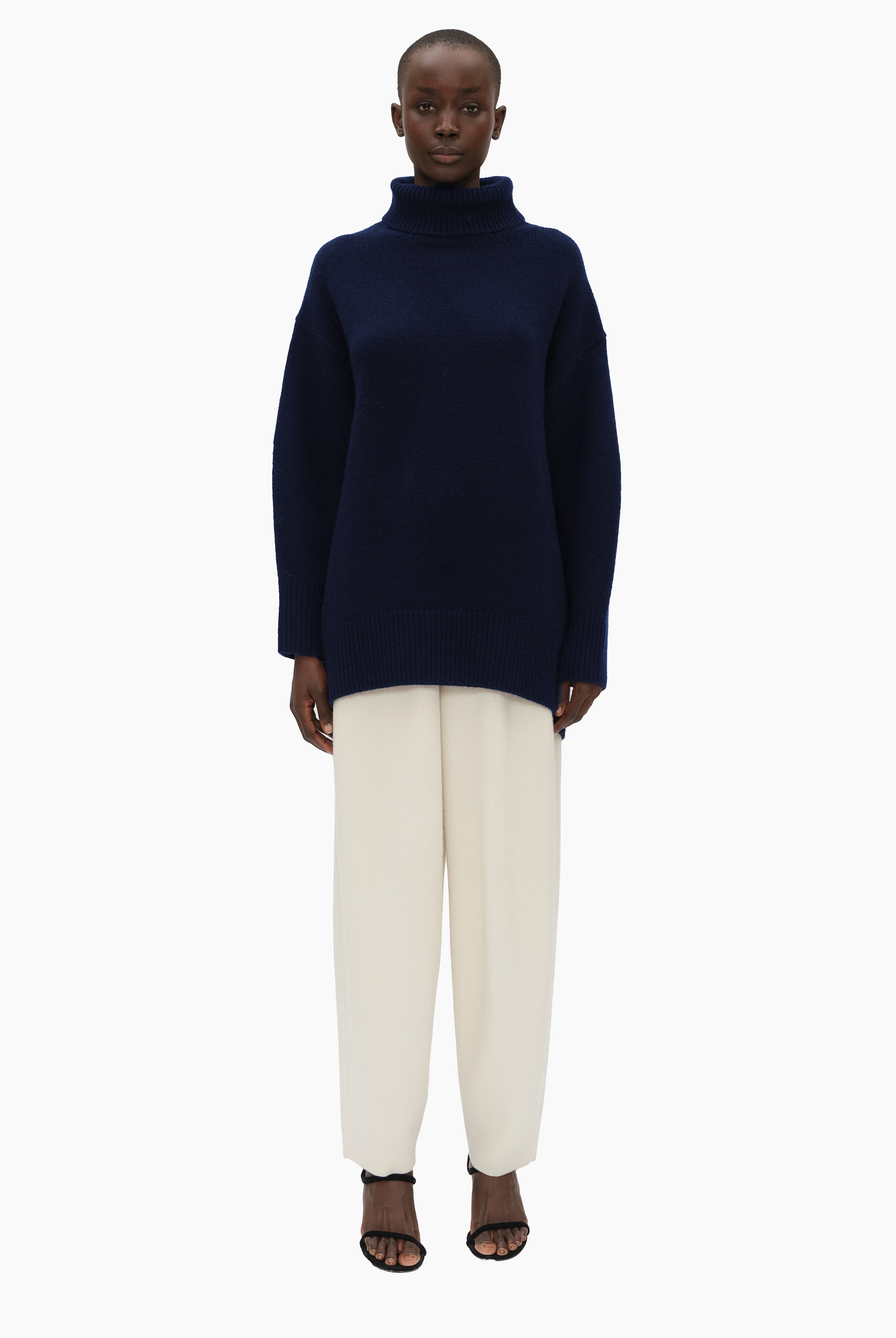 Cedar cashmere Sweater - Navy – front view