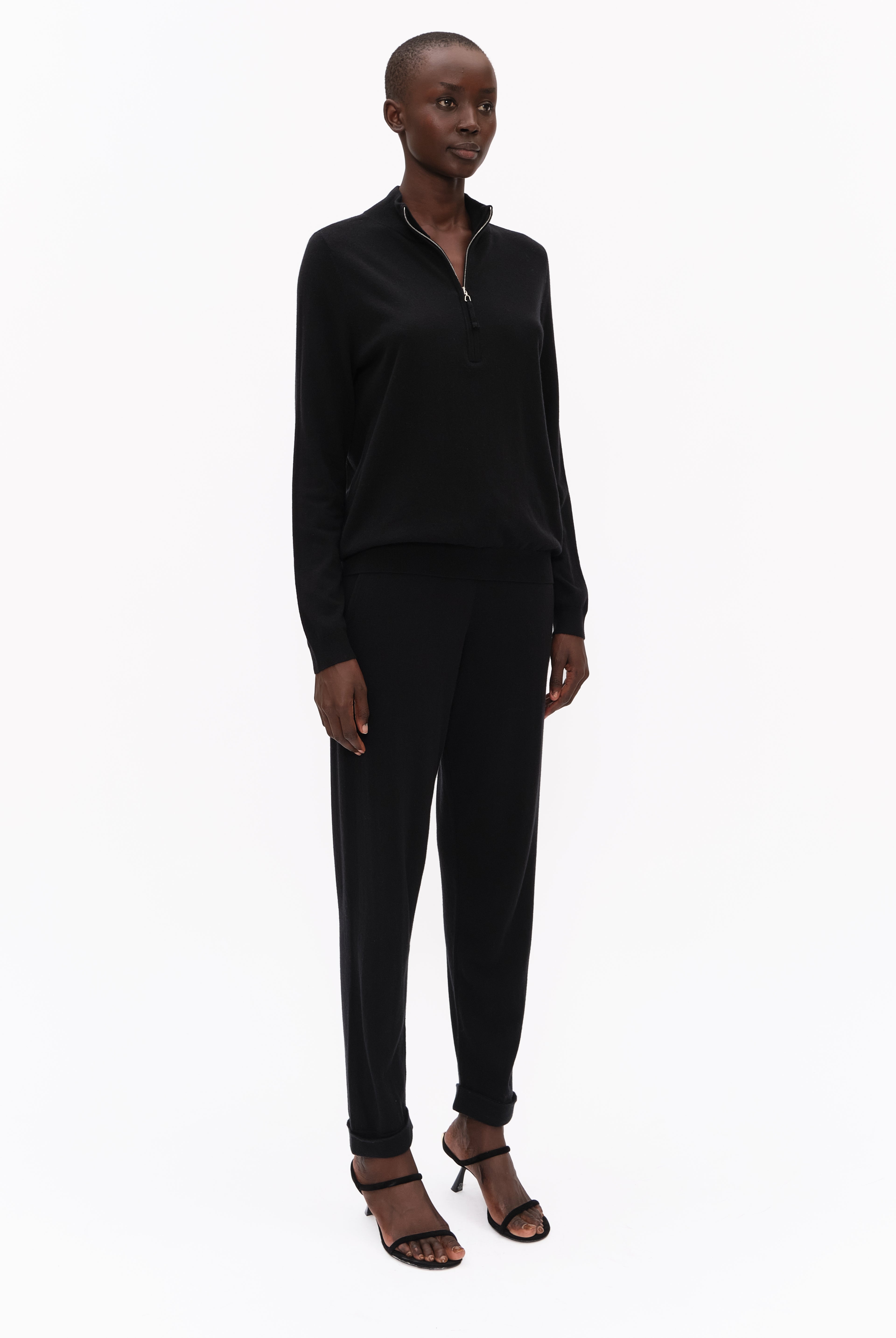Claudia cashmere Sweater - Black – side view