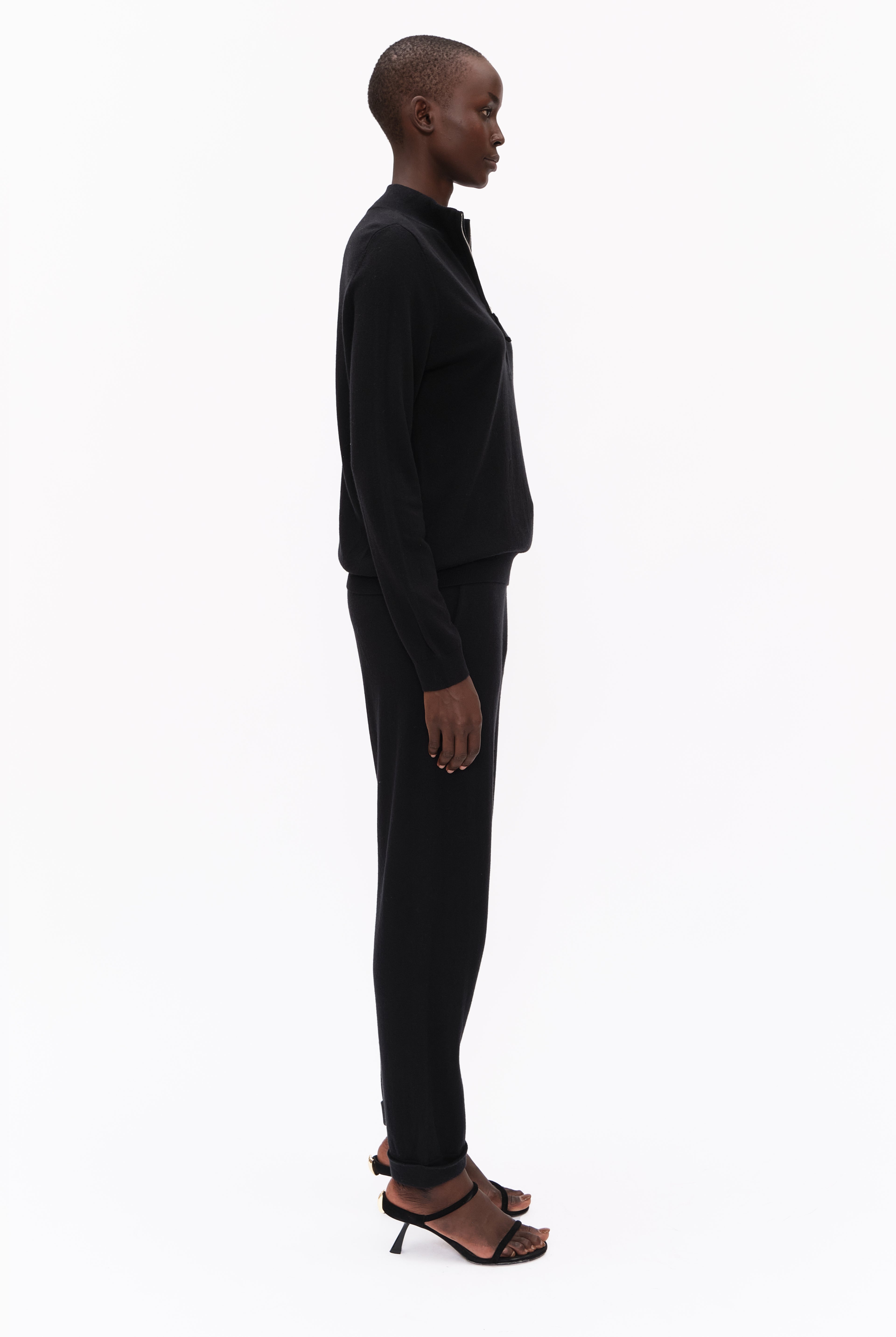 Claudia cashmere Sweater - Black – side view