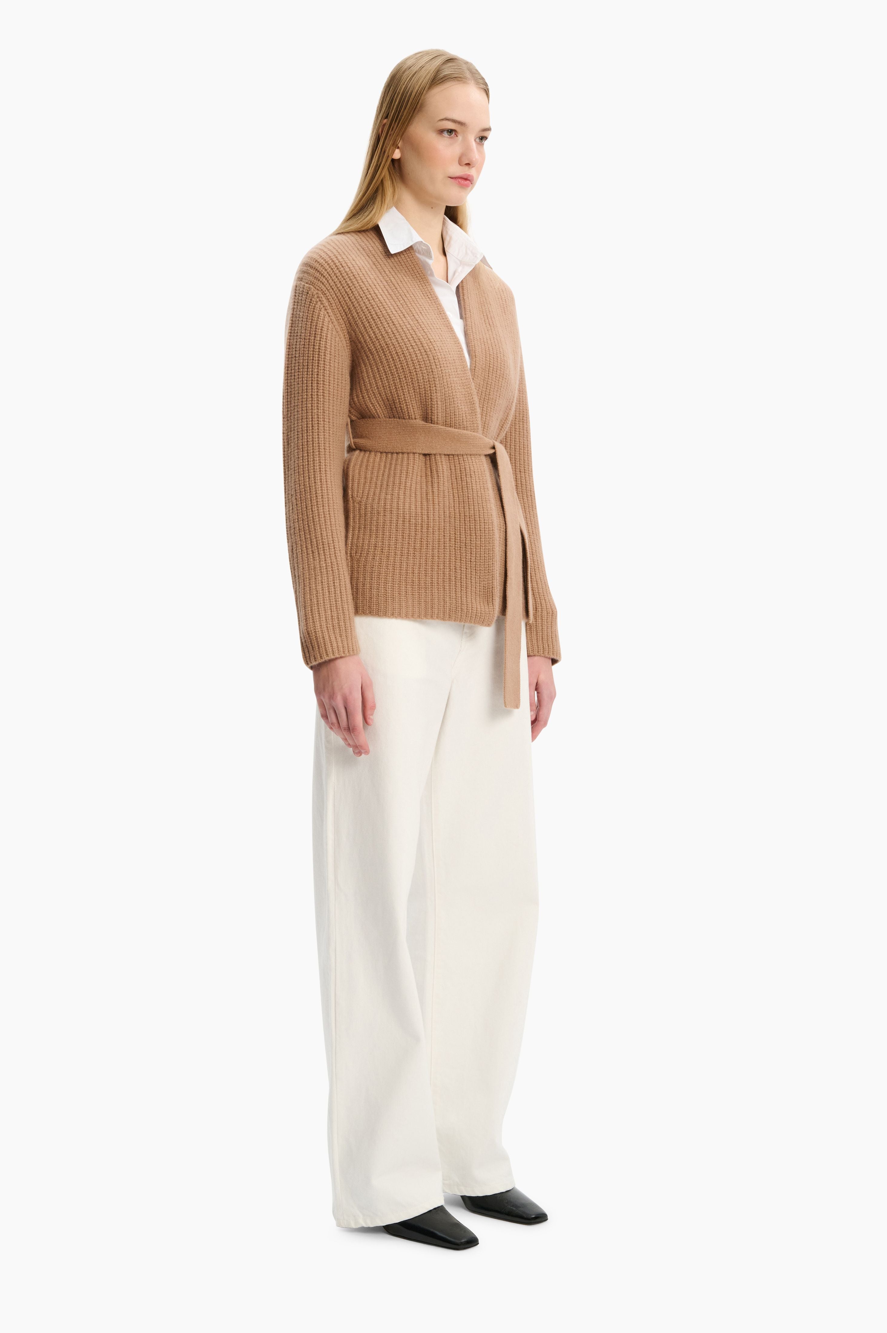 Sasha cashmere Cardigan - Chinchilla – side view