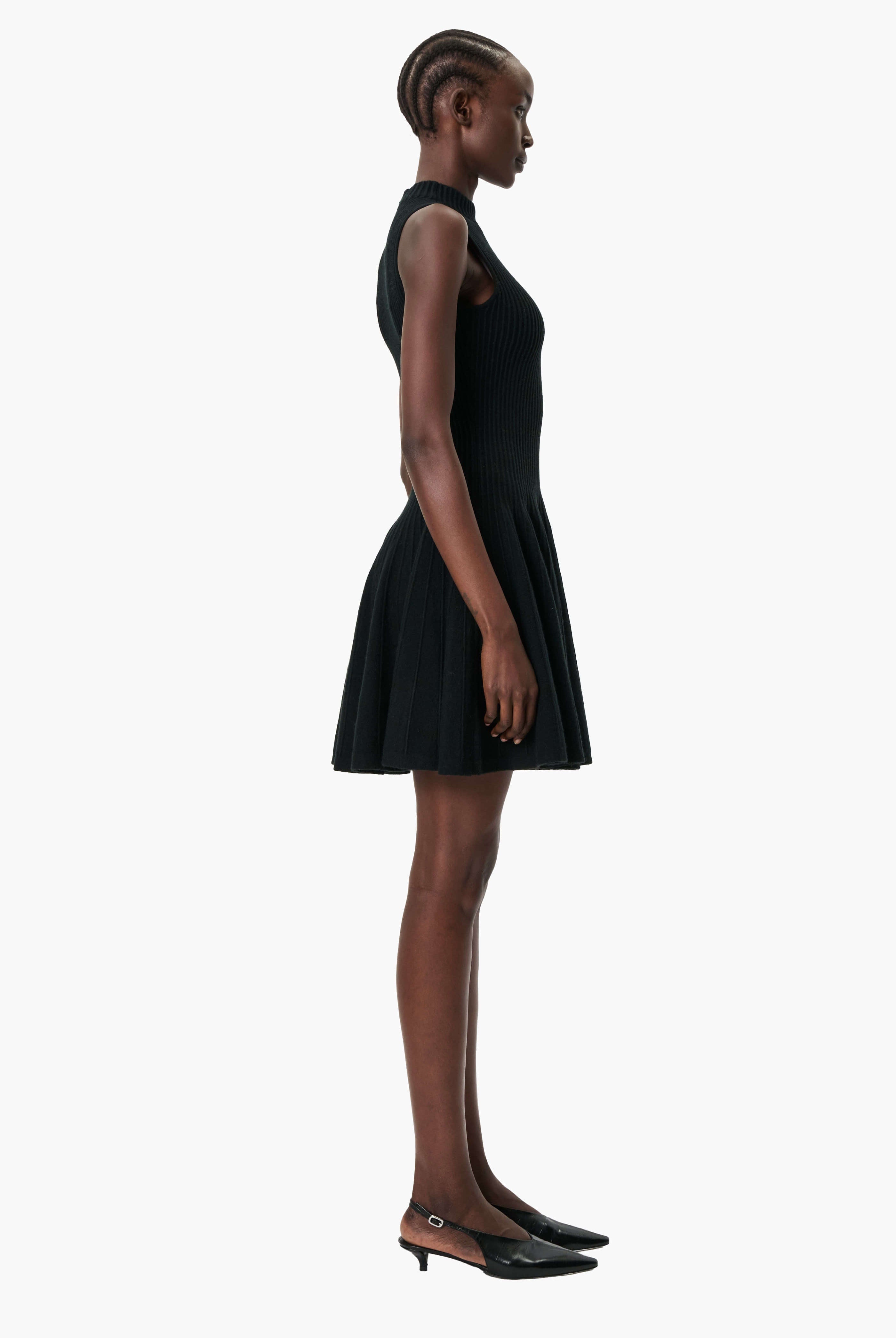 Darla cashmere Dress - Black – side view