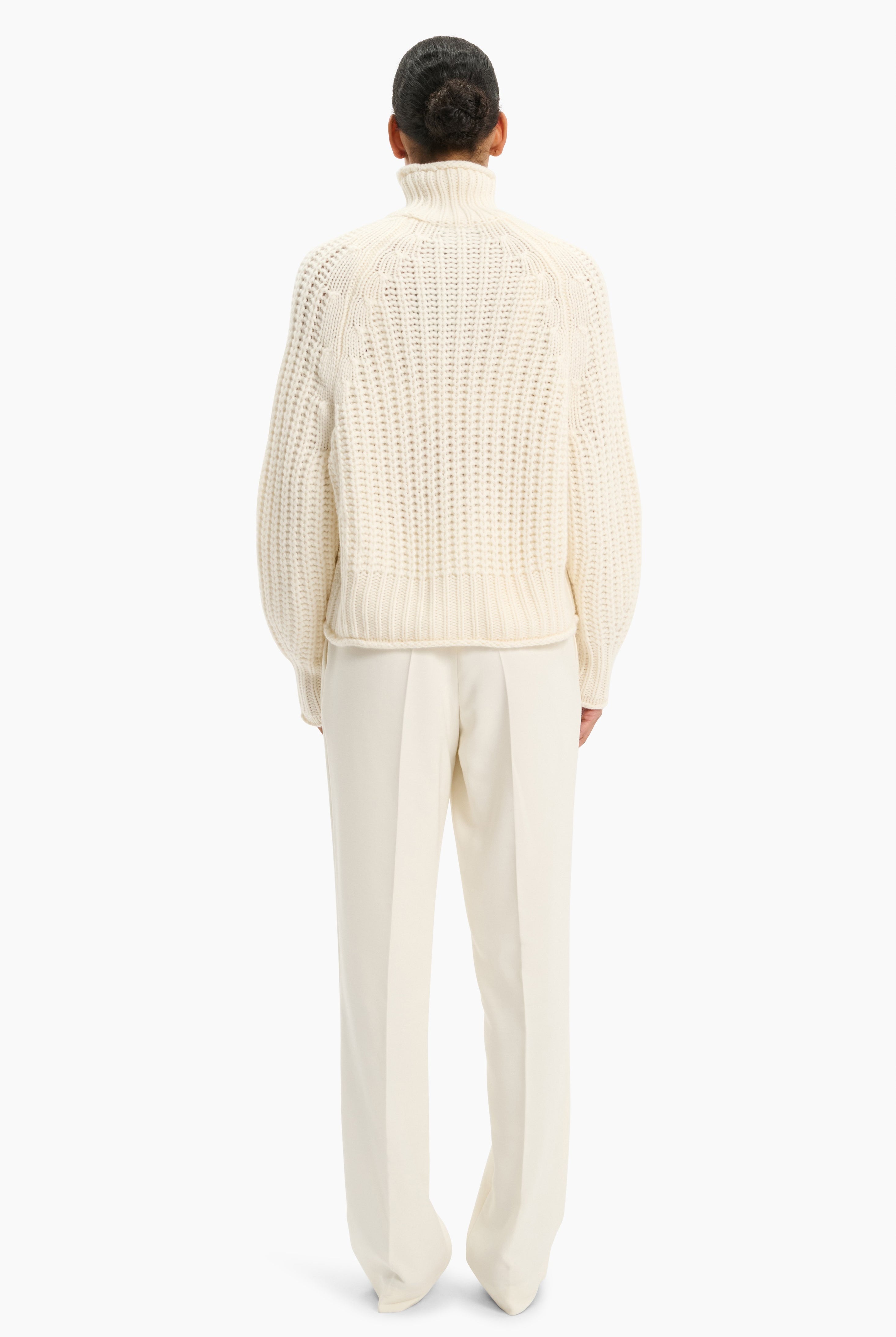 Ellis cashmere Sweater - Ivory – back view