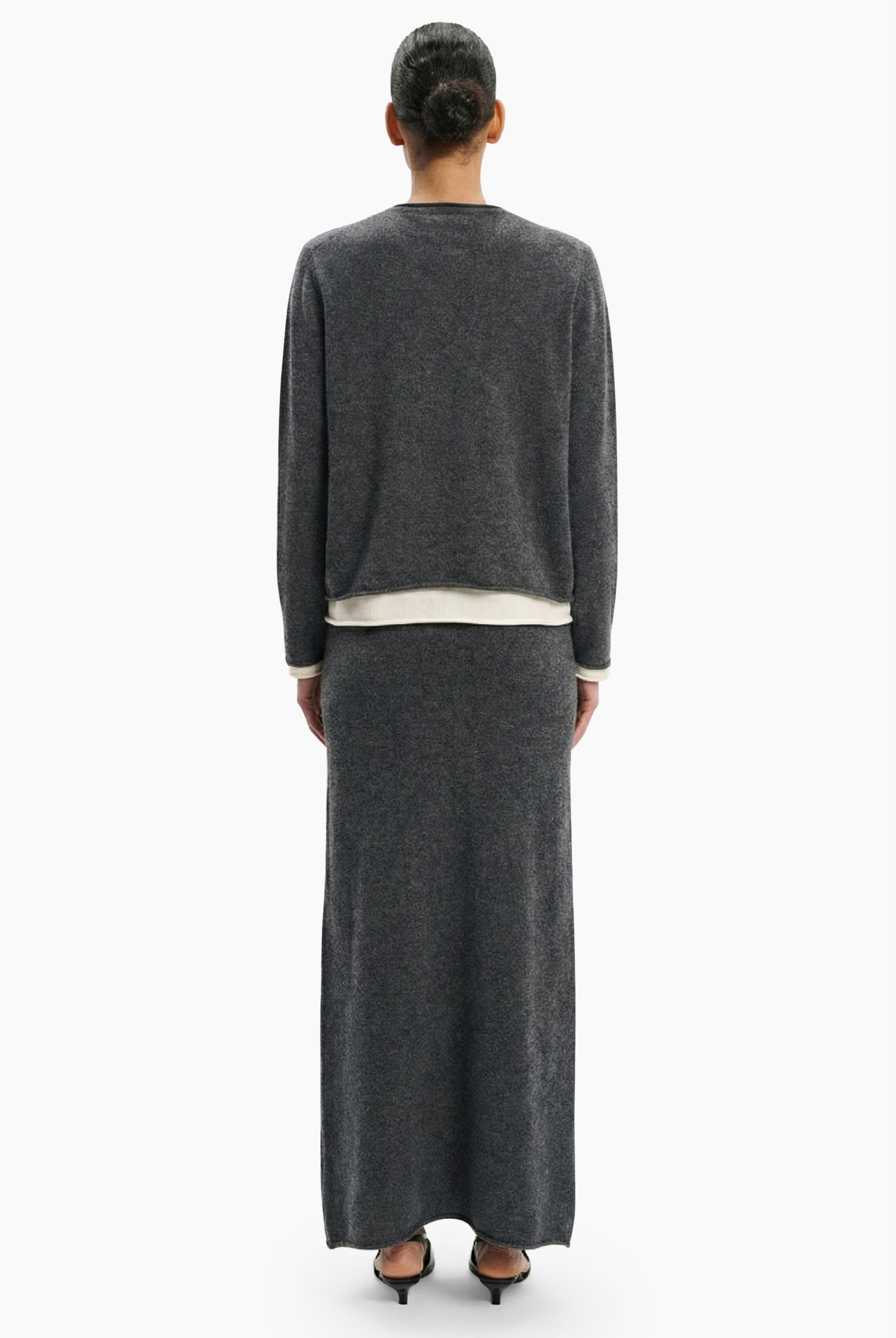 Finley cashmere Sweater - Charcoal – back view