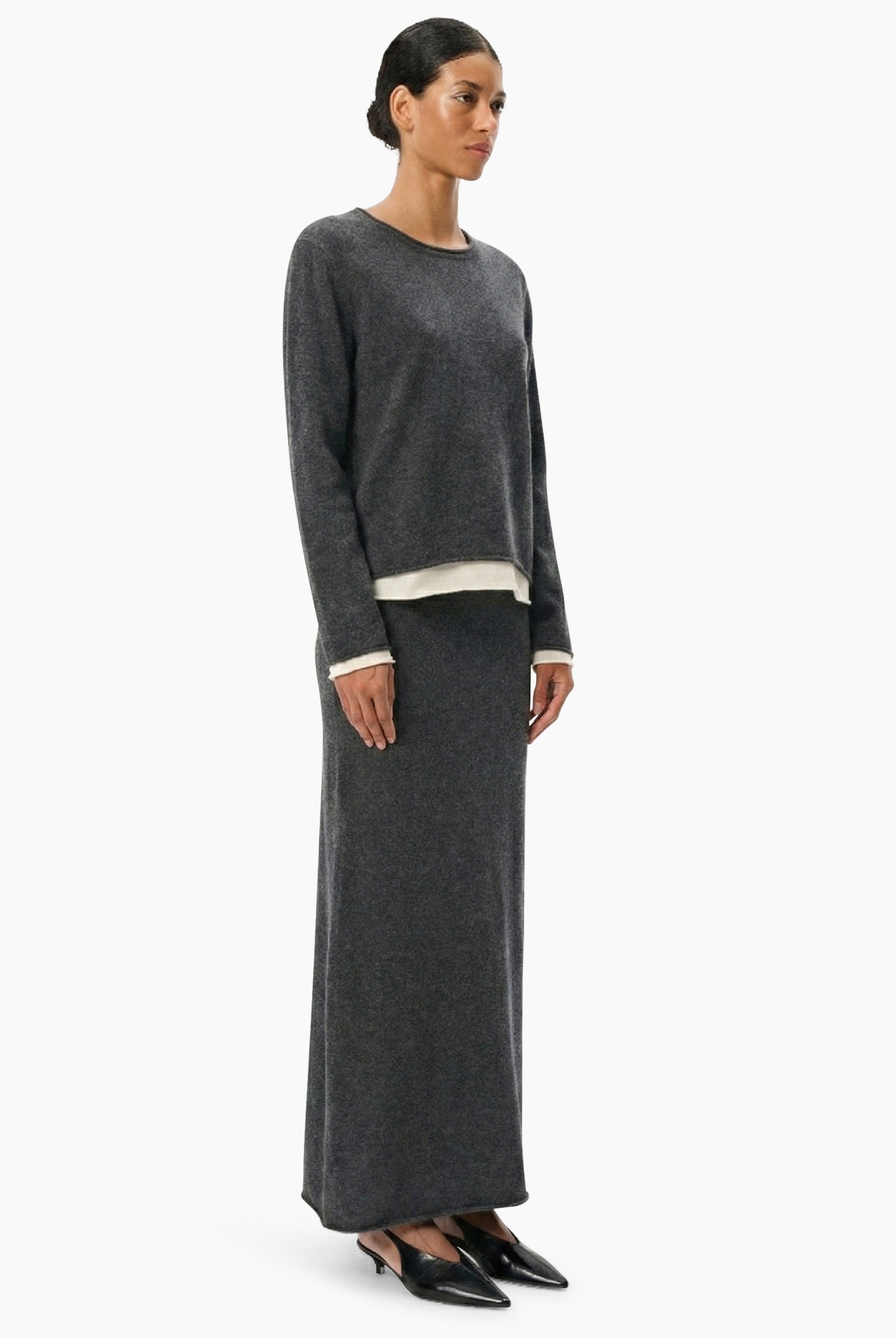 Finley cashmere Sweater - Charcoal – side view