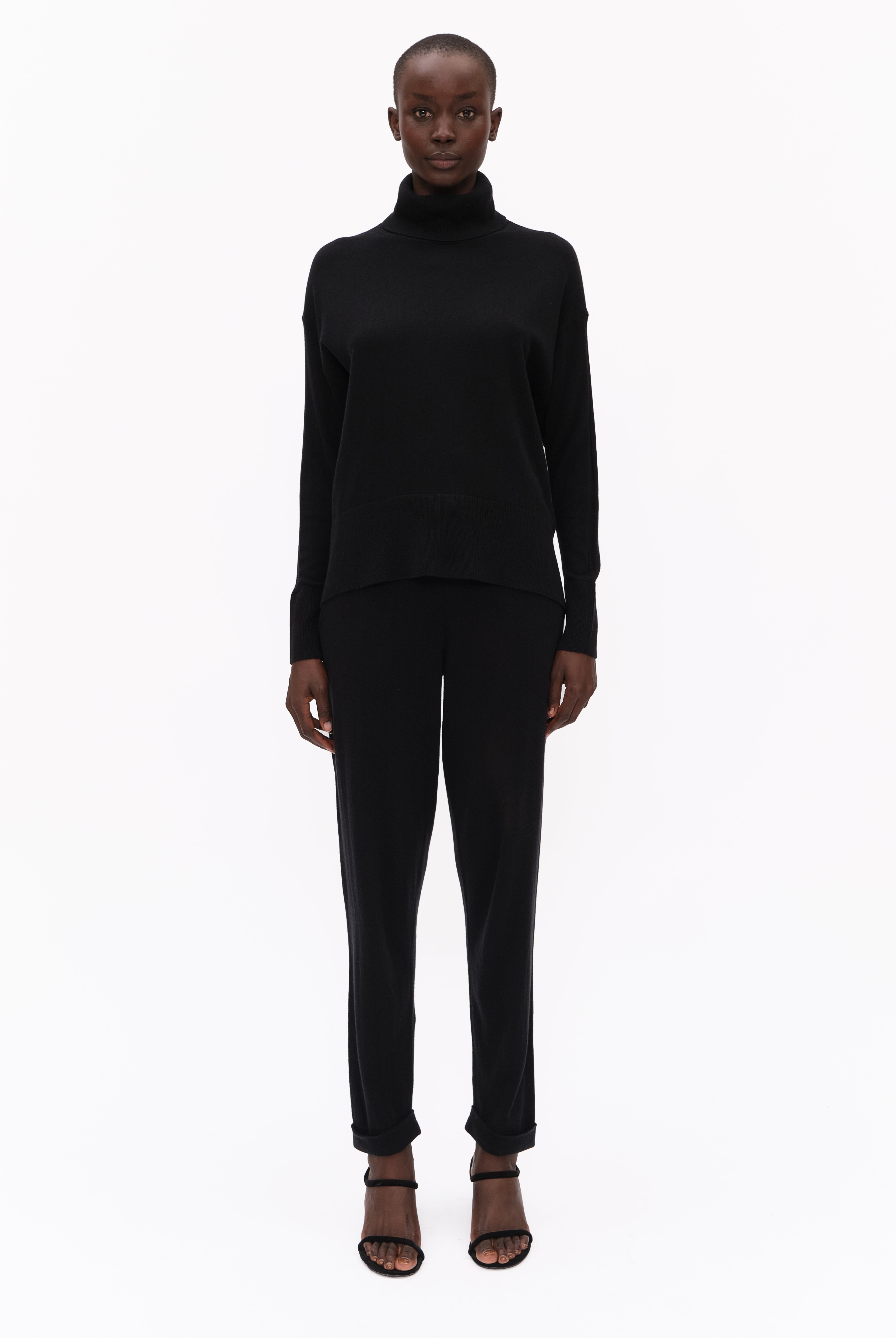 Jamie cashmere Sweater - Black – front view