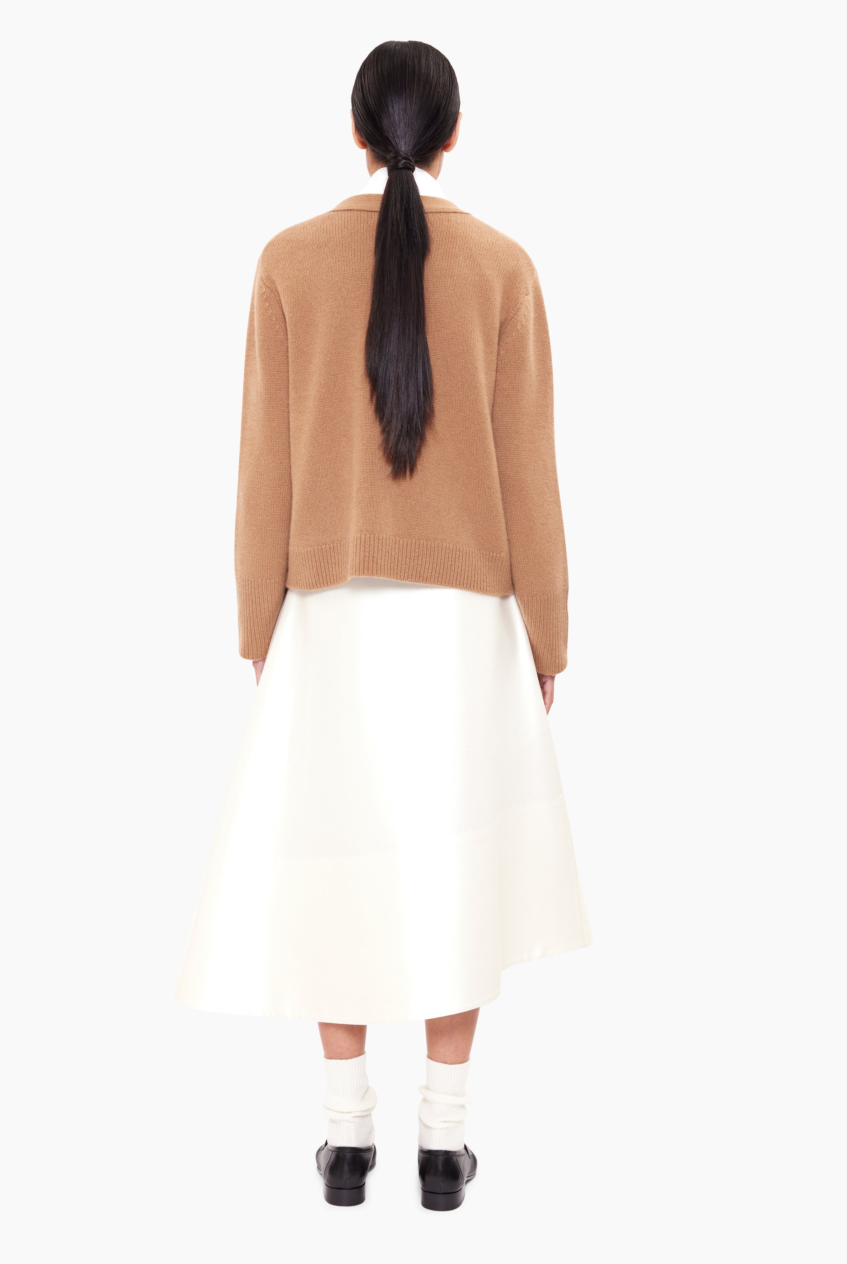 Janelle cashmere Cardigan - Dark Camel – back view