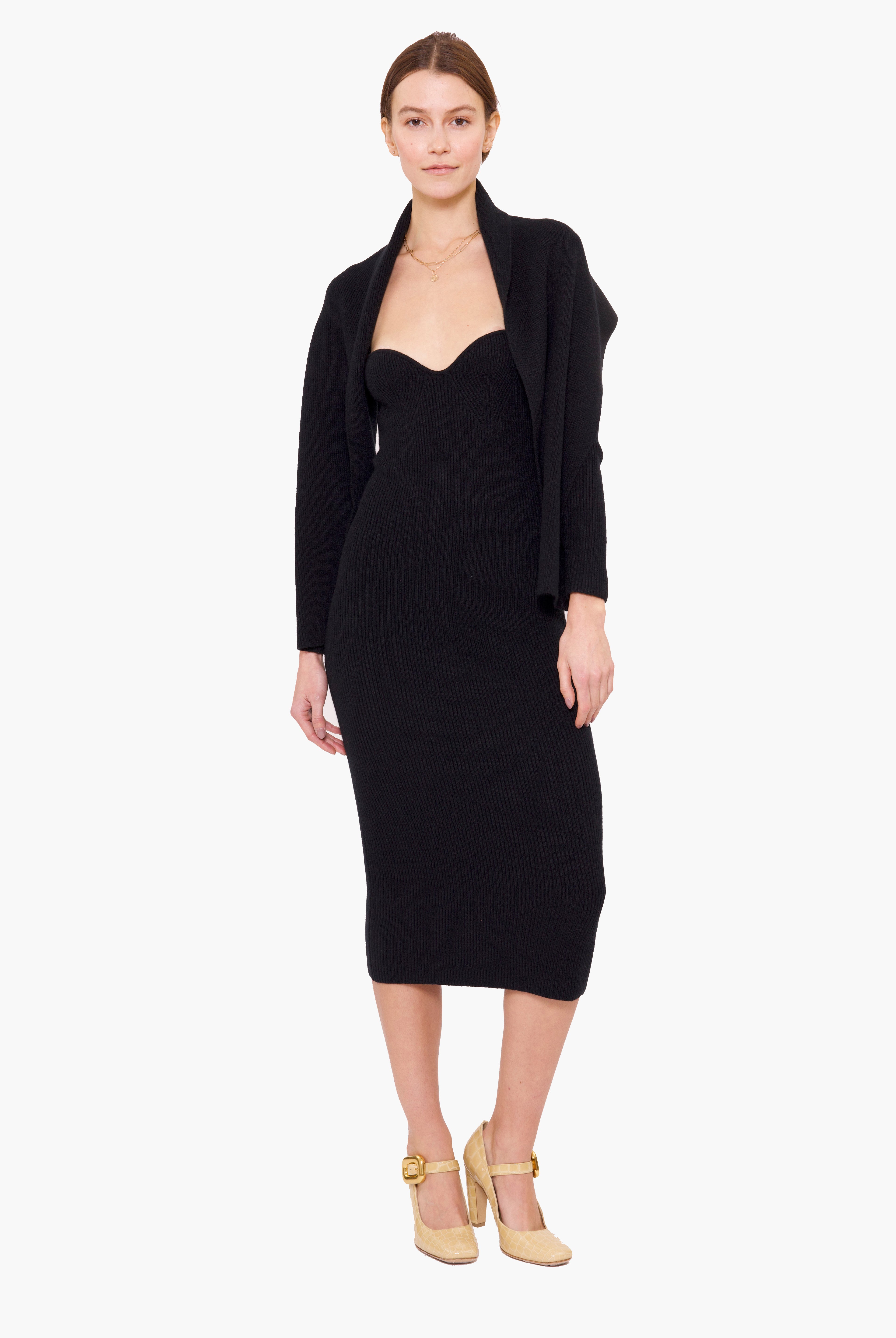 Coco cashmere Dress With Scarf - Black – styling shot
