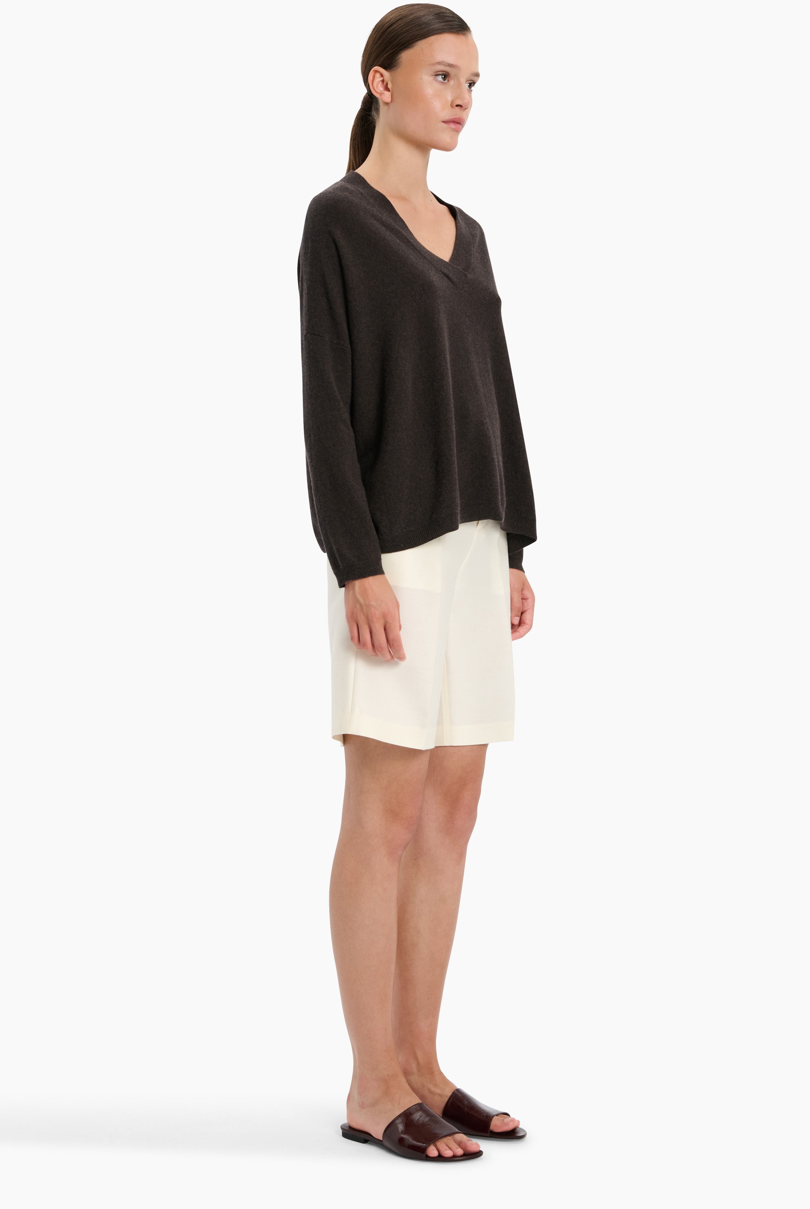 Bailey cashmere Sweater - Mocha Marl – side view