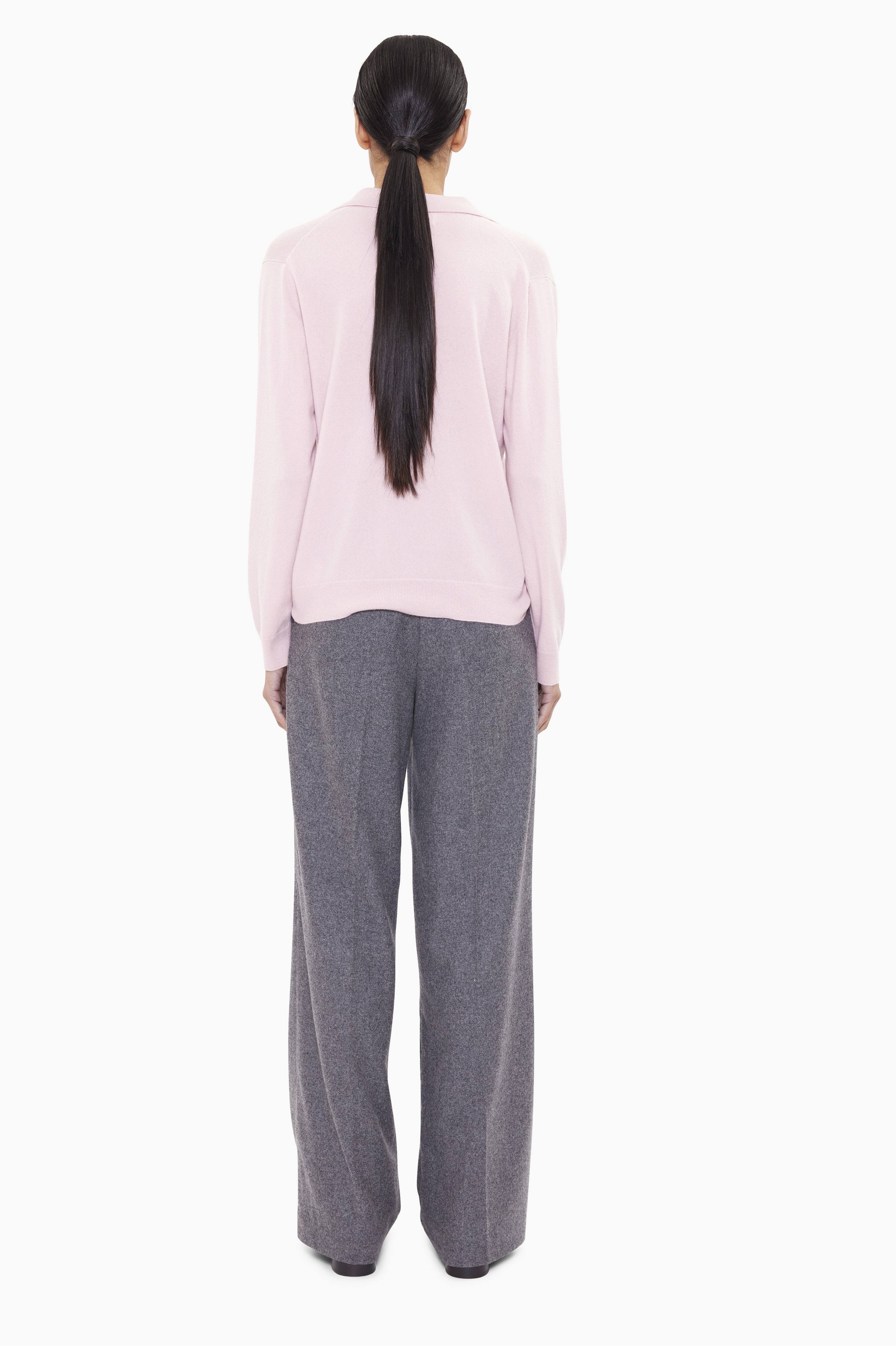 Canterbury cashmere Sweater - Ballet Slipper – back view