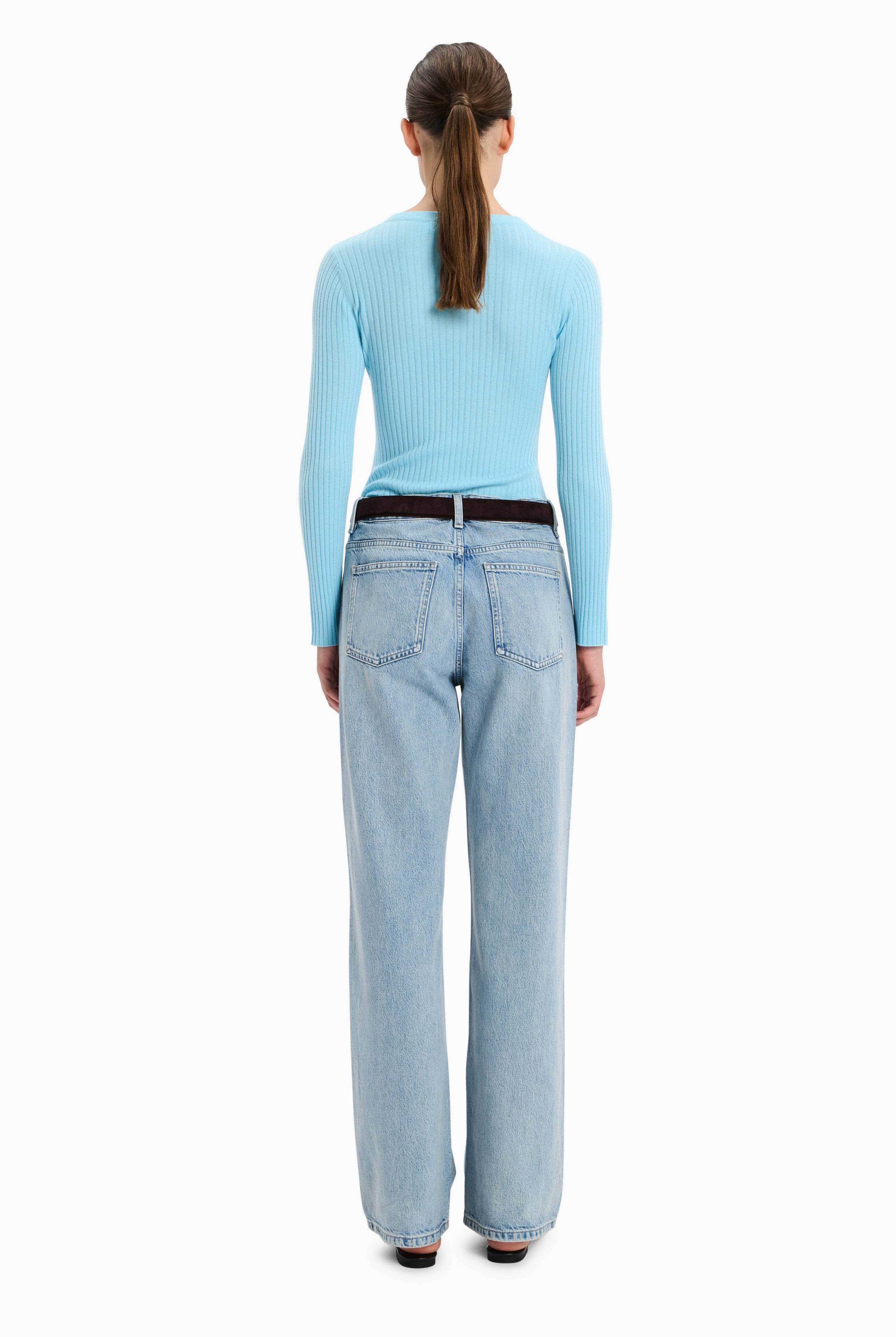 New Noa cashmere Sweater - Aquamarine – back view