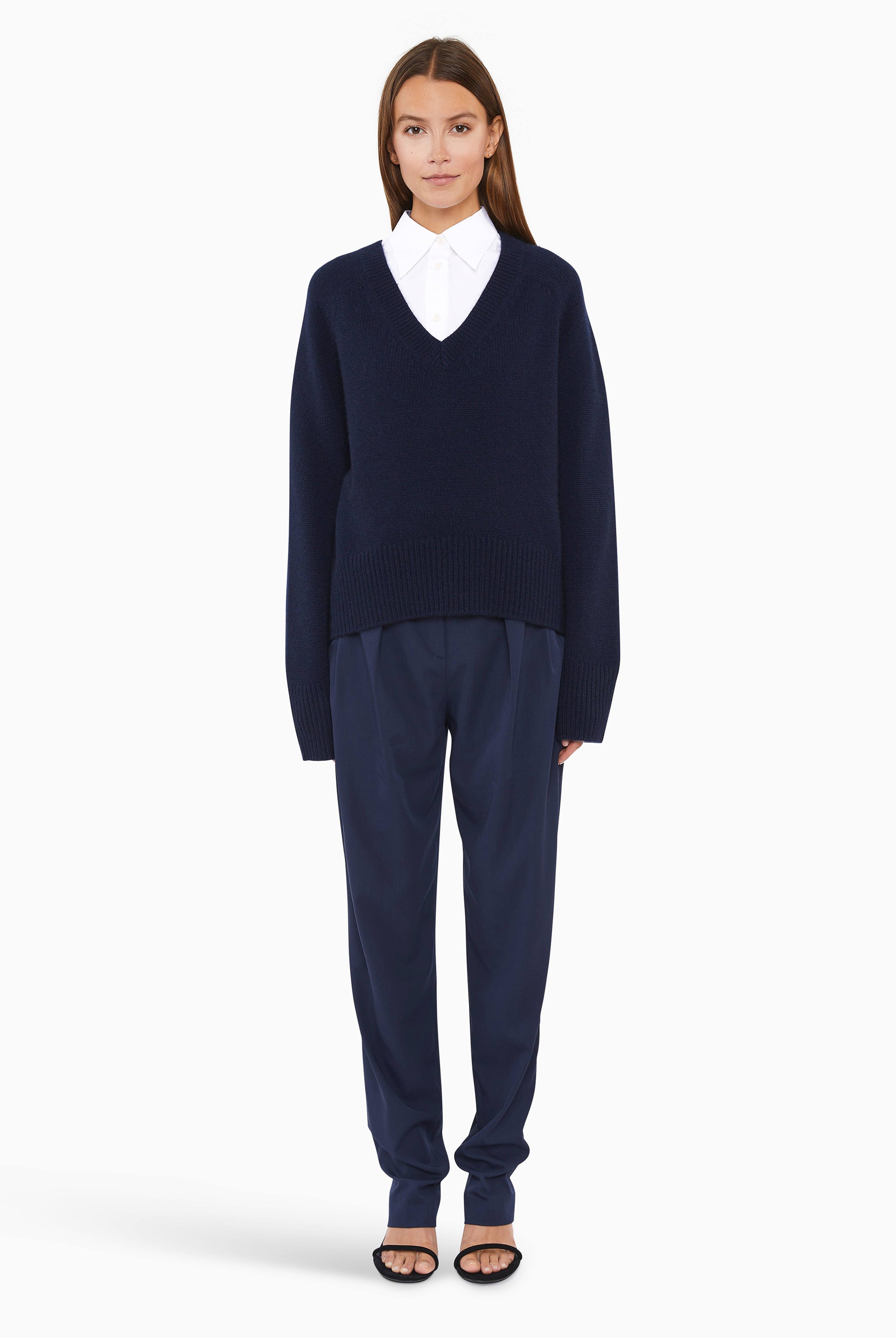 Anglesey cashmere Sweater - Navy – front view
