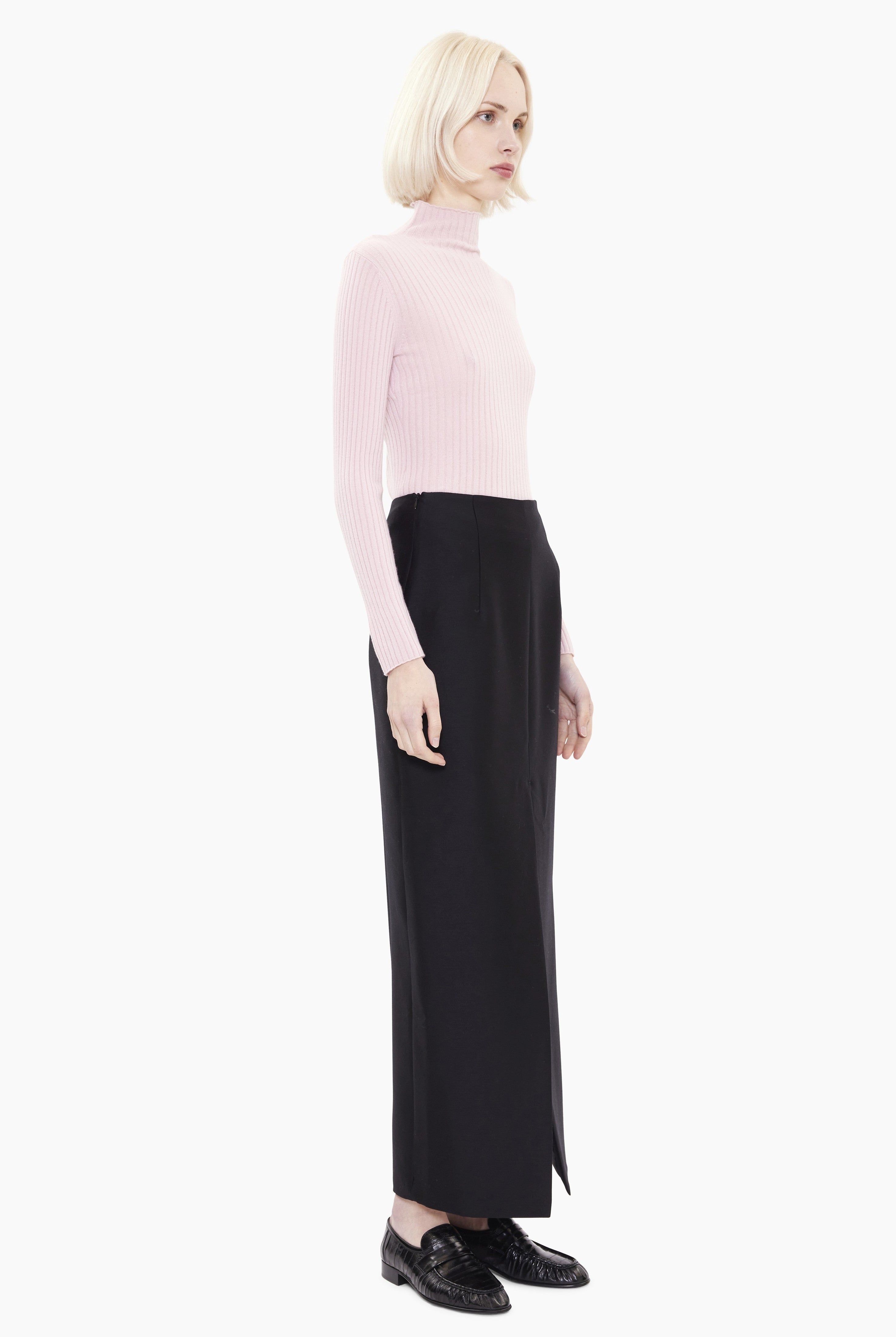 Ariana cashmere Sweater - Ballet Slipper – side view