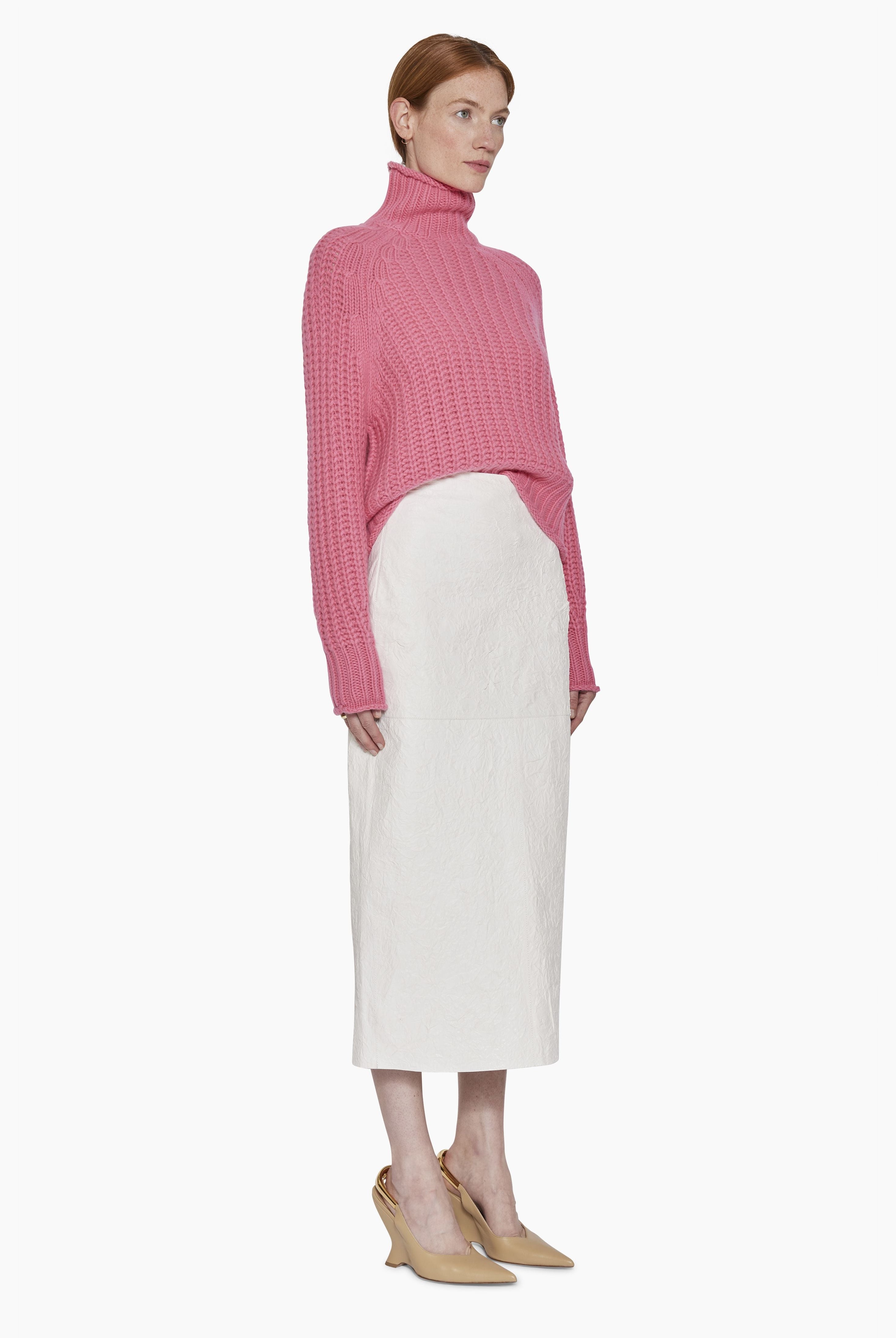 Ellis cashmere Sweater - Tea Rose – side view