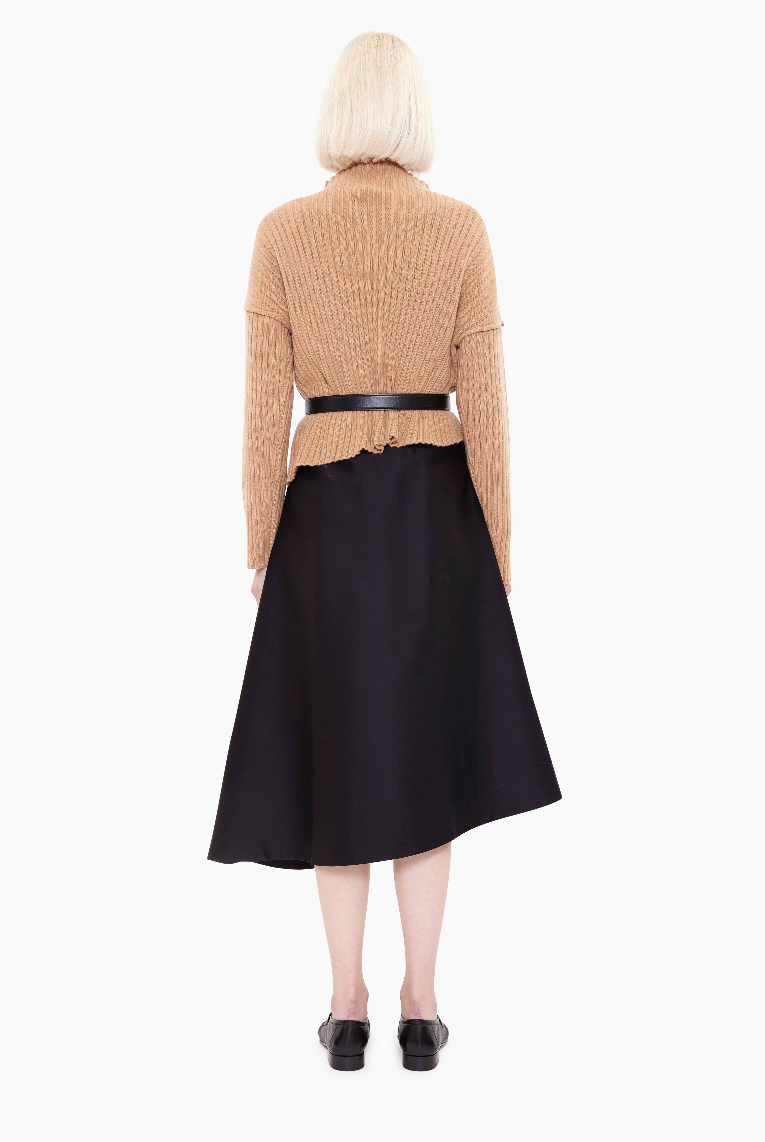 Annika cashmere Sweater - Dark Camel – back view