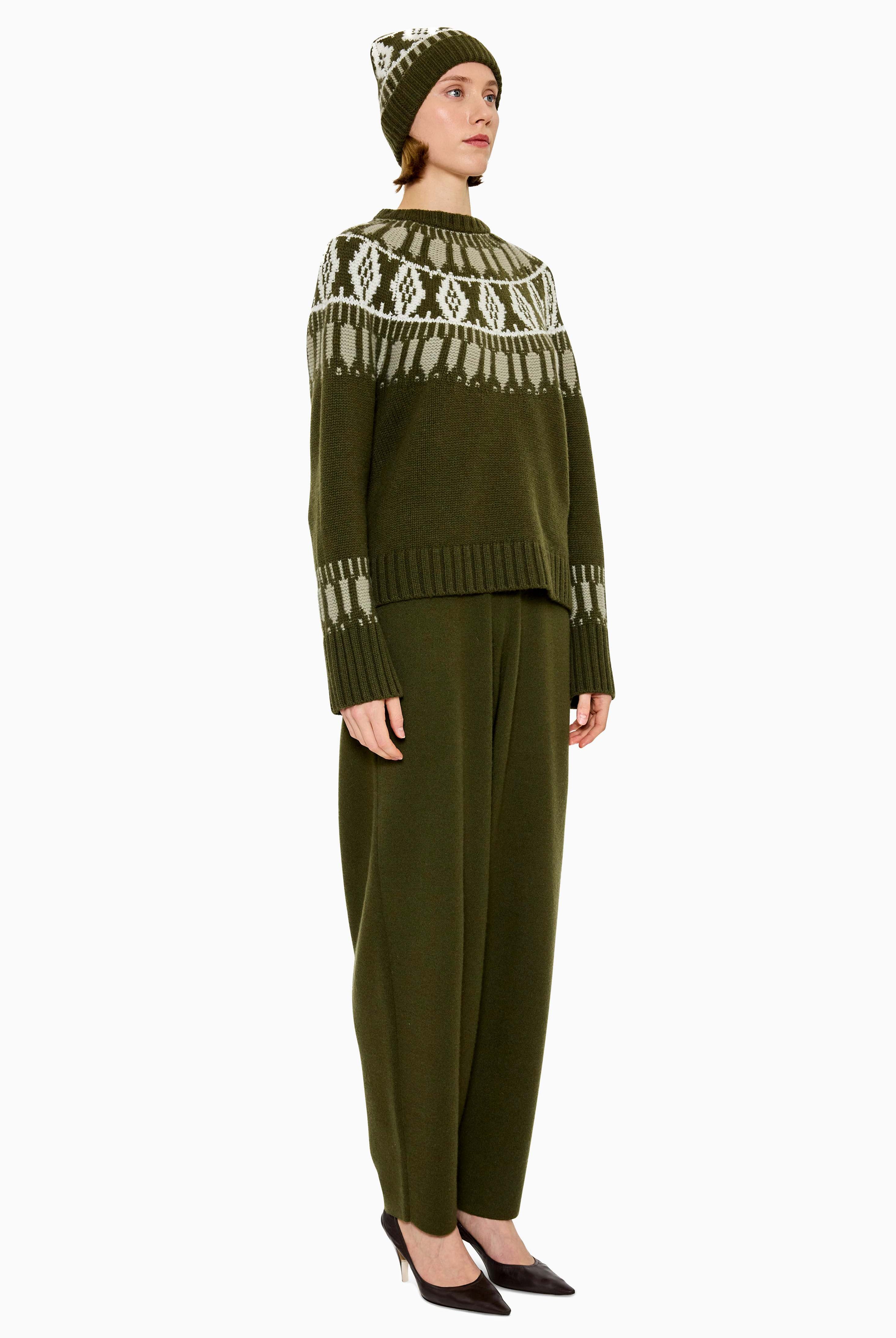 Jackson cashmere Sweater - Dark Olive & Olive Grey – side view