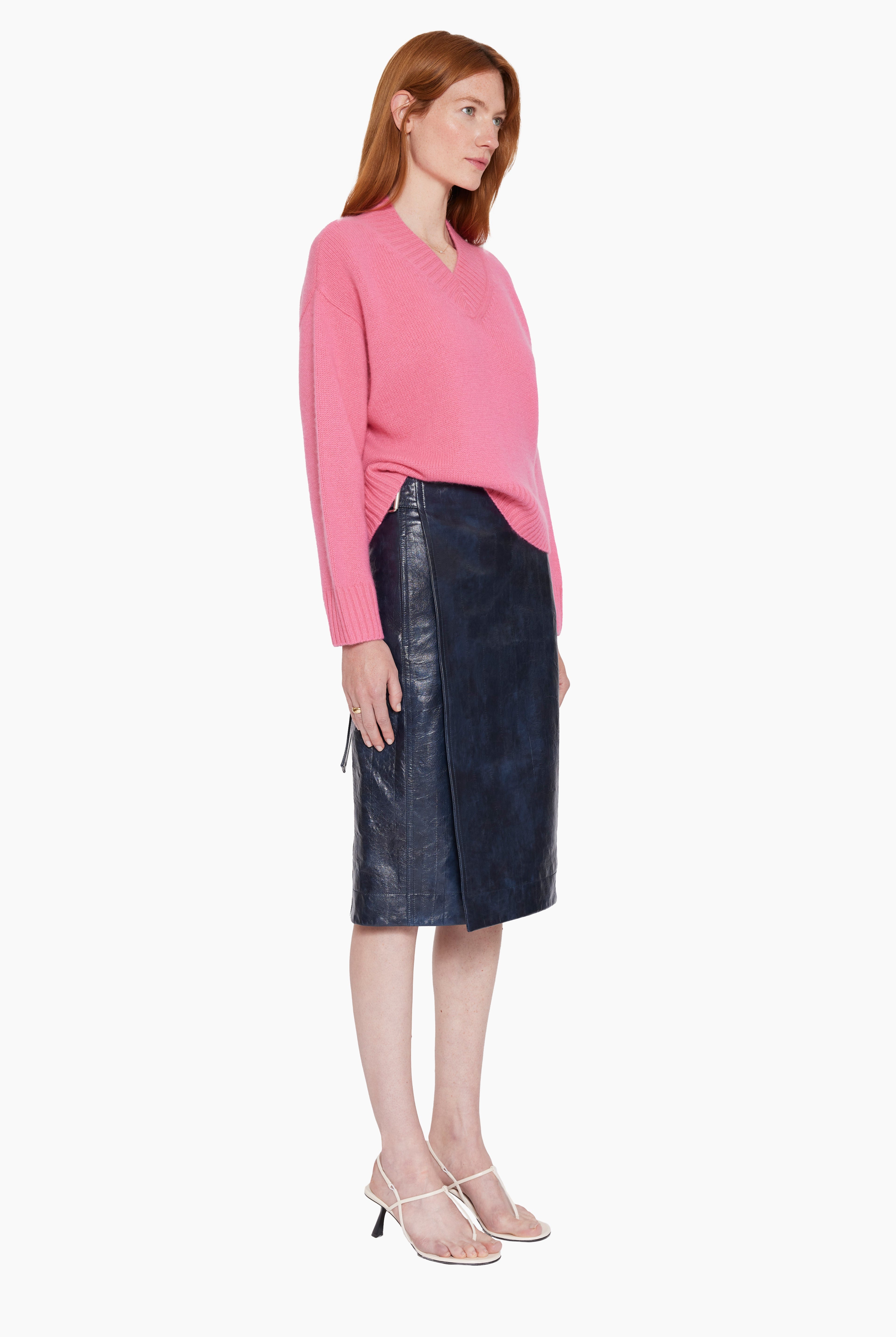 Andrea cashmere Sweater - Tea Rose – side view