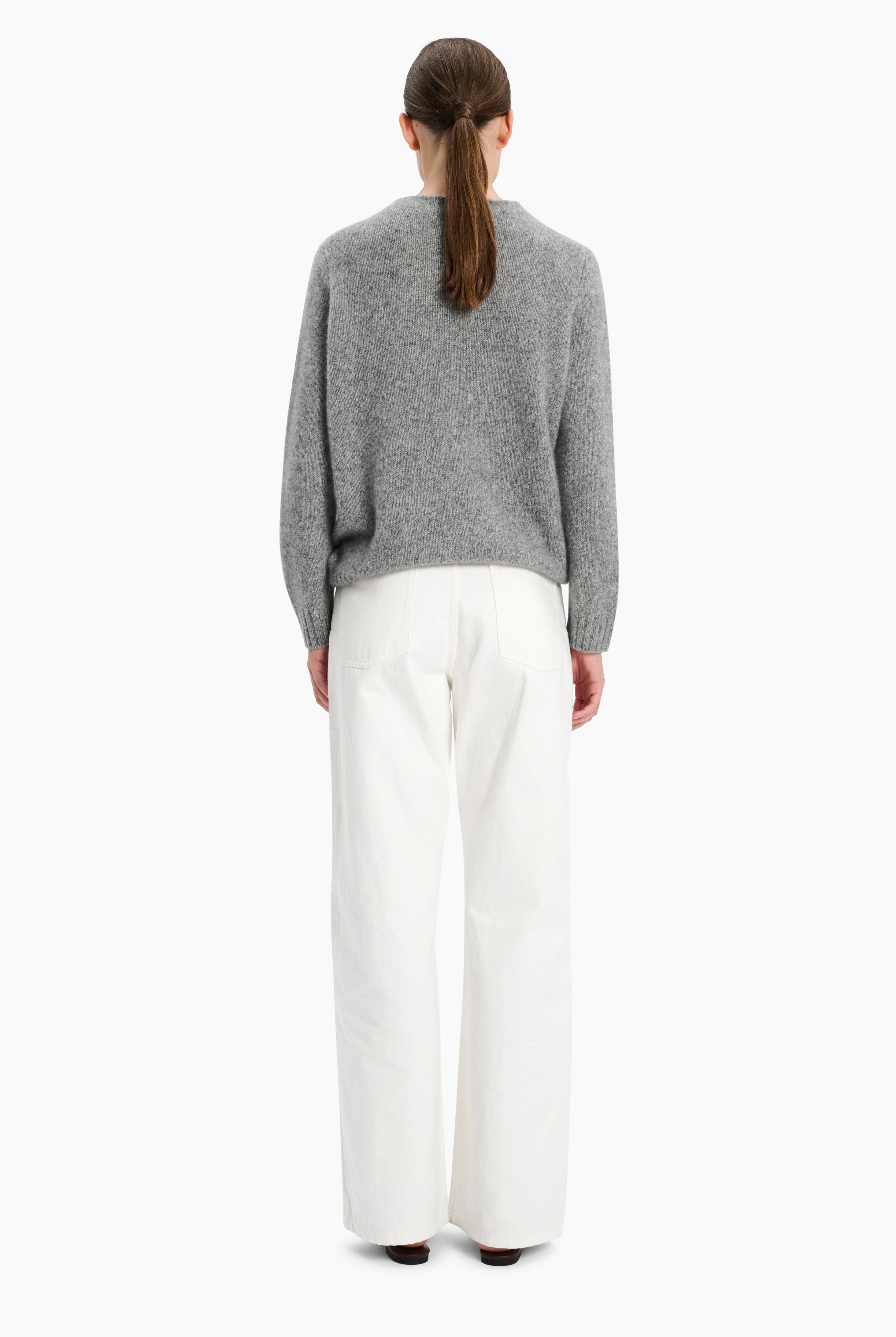 Verona cashmere Sweater - Cloudy – back view