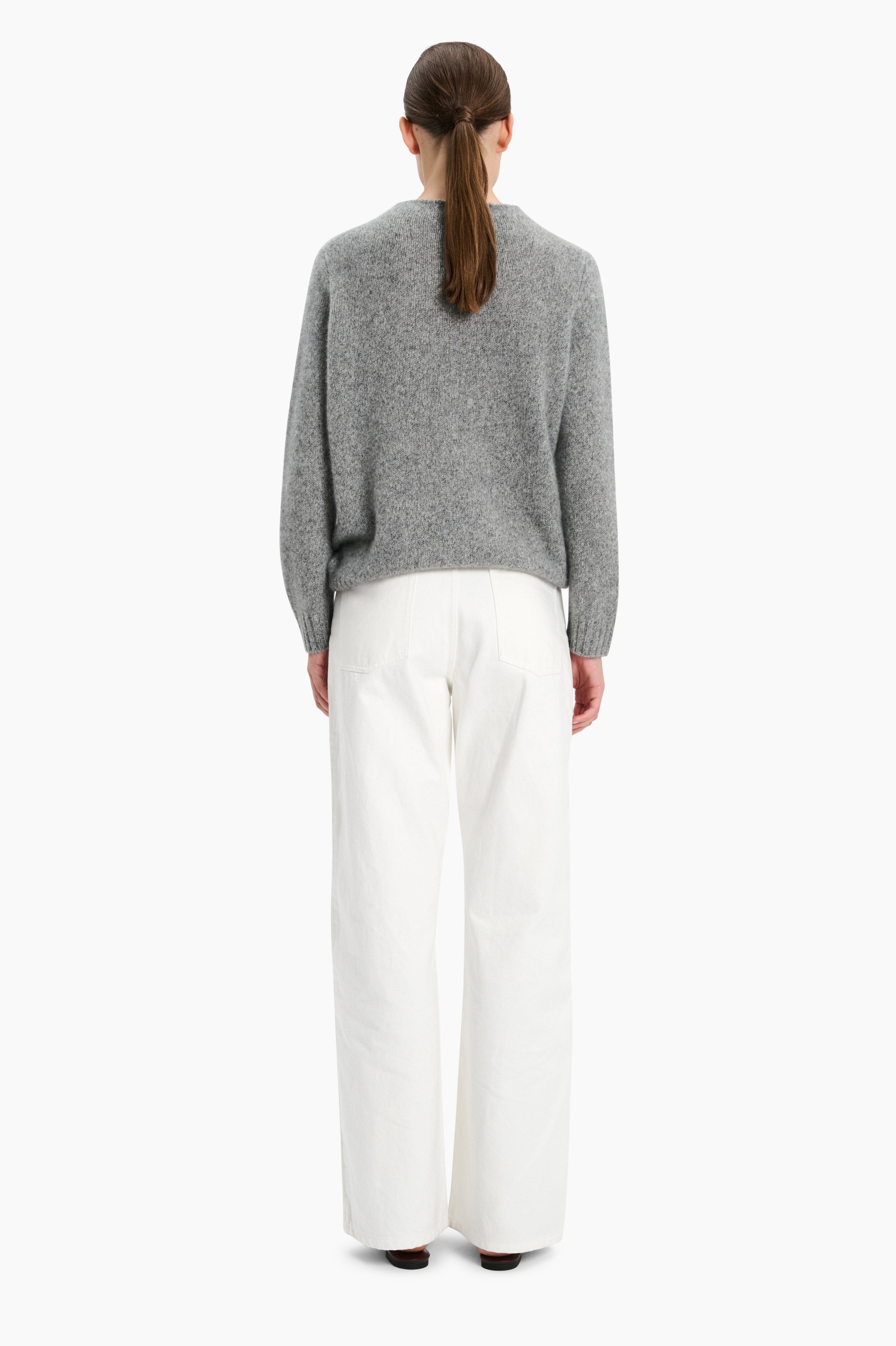 Verona cashmere Sweater - Cloudy – back view