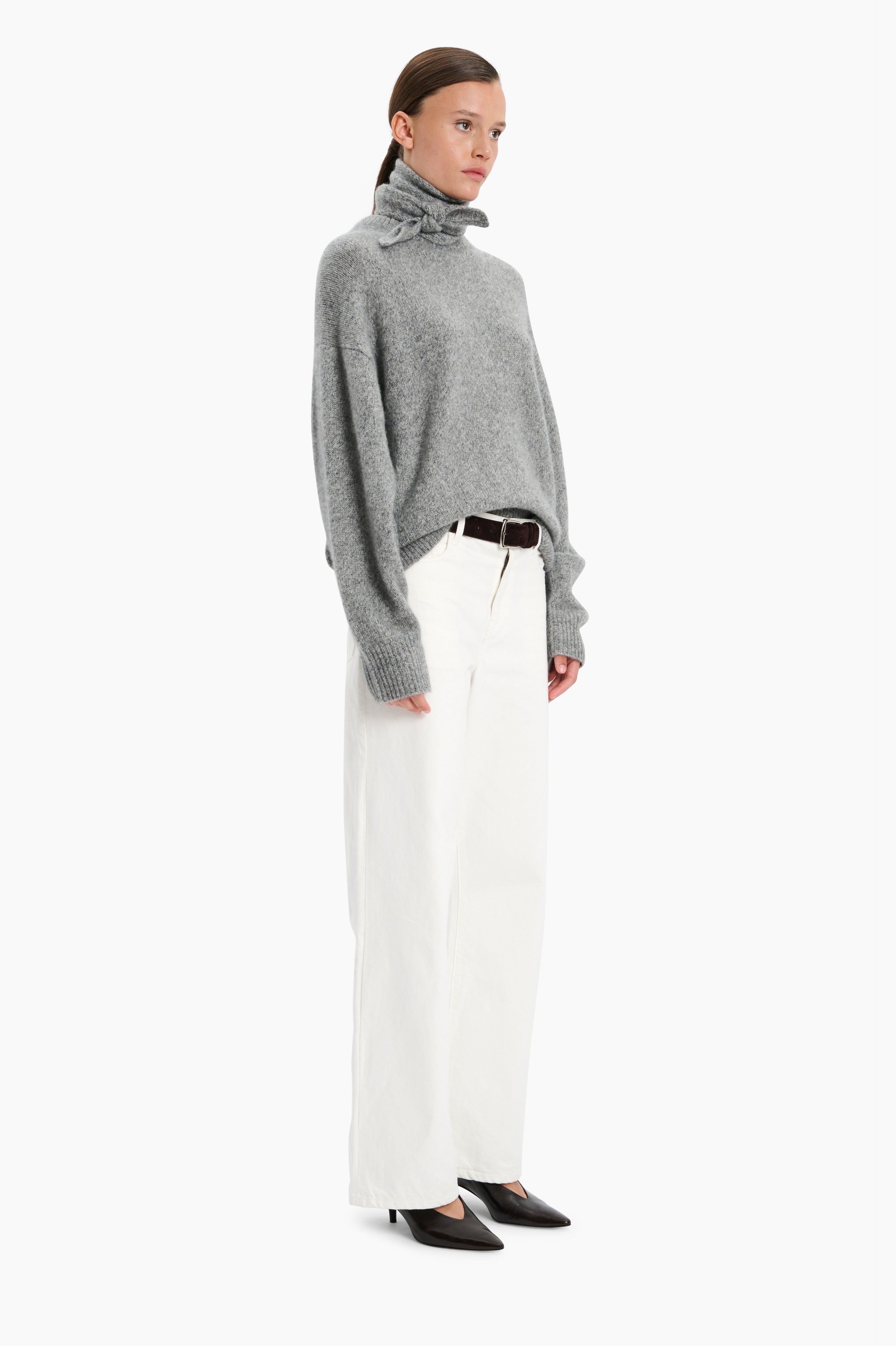 Milan cashmere Sweater - Cloudy – side view