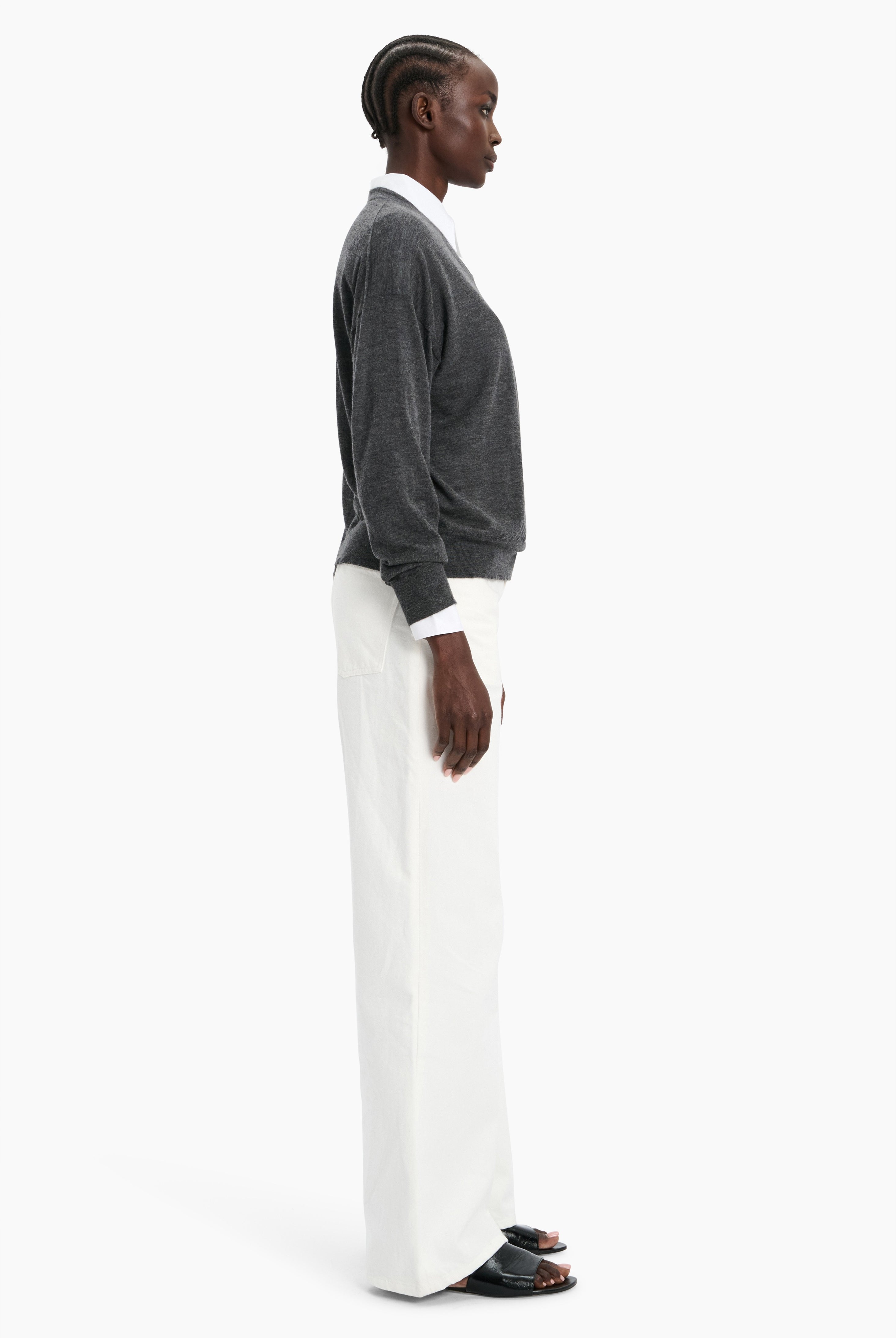 Chiswick cashmere Sweater - Charcoal – side view