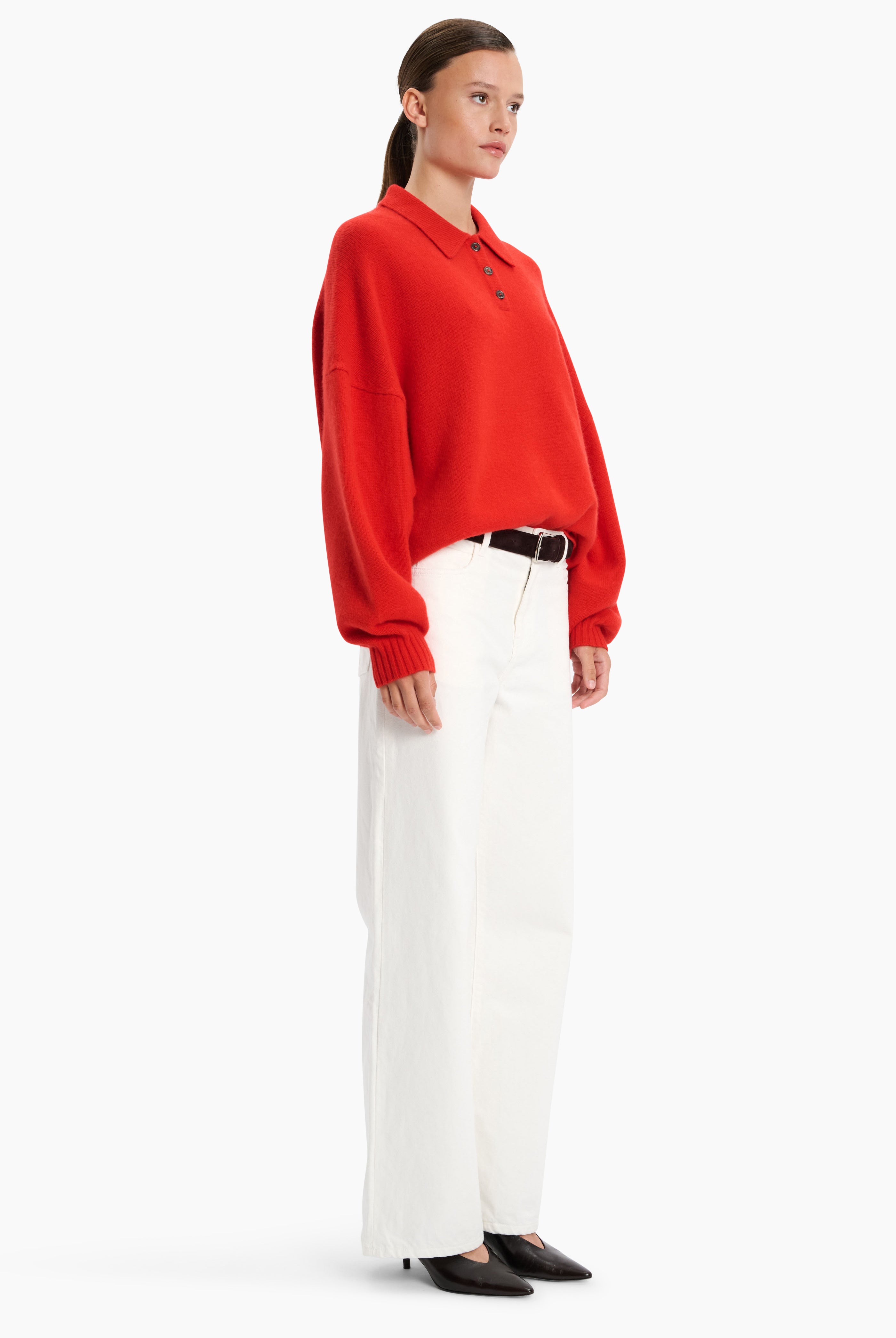 King’s Road cashmere Sweater - Lipstick Red – side view