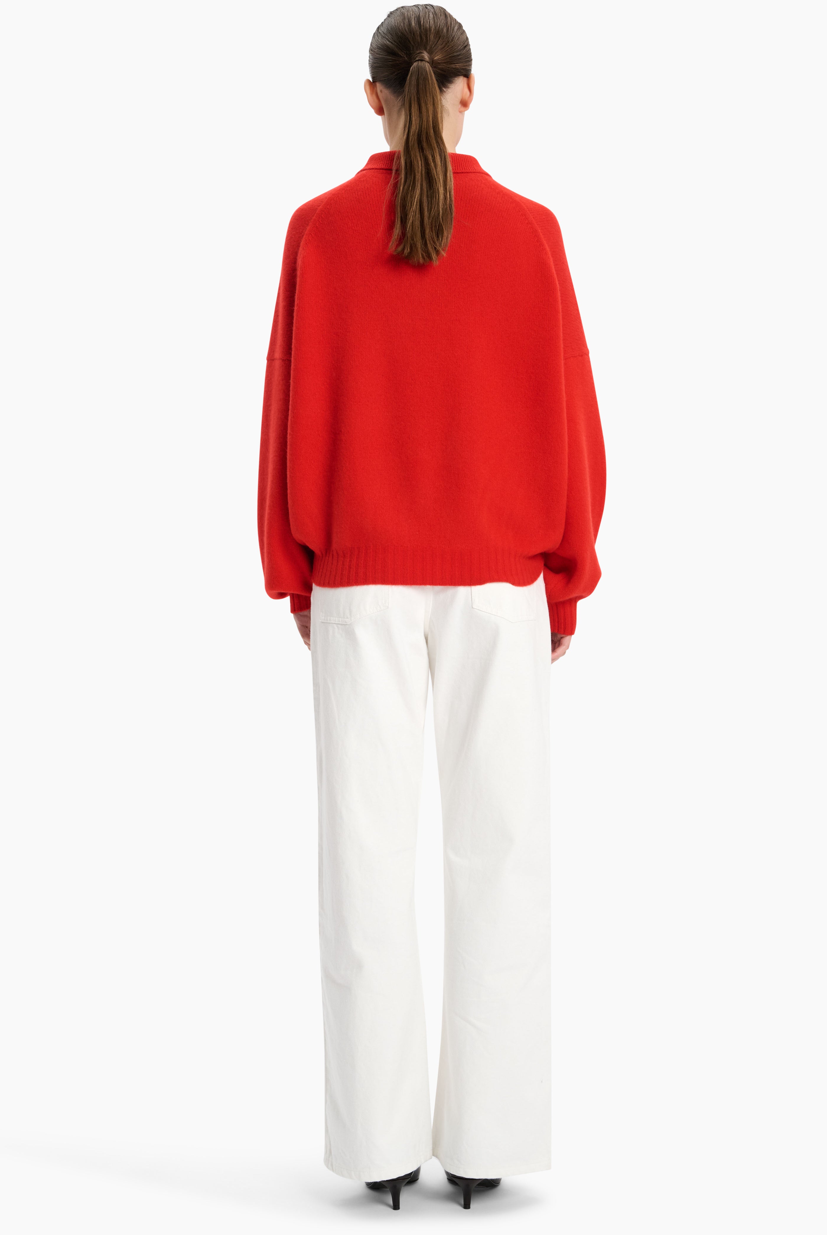 King’s Road cashmere Sweater - Lipstick Red – back view