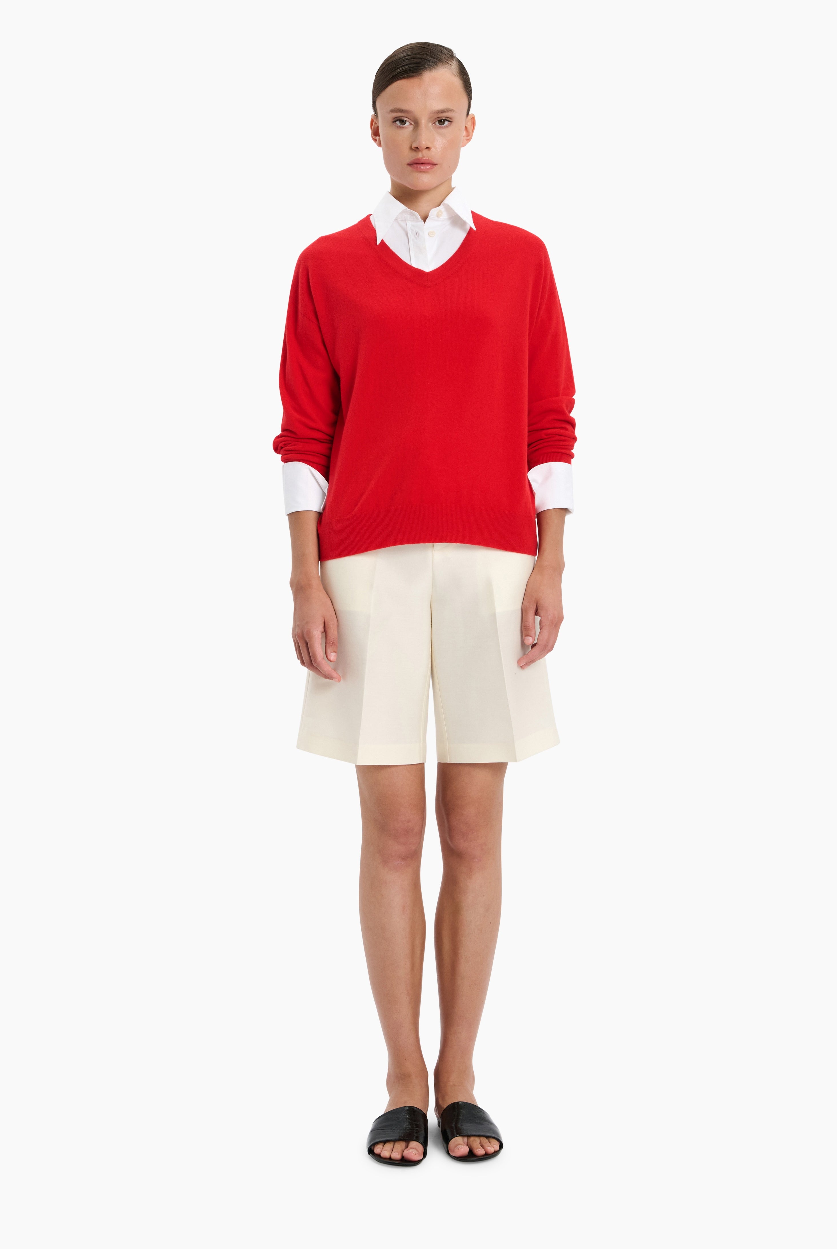 Briony cashmere Sweater - Postbox Red – front view