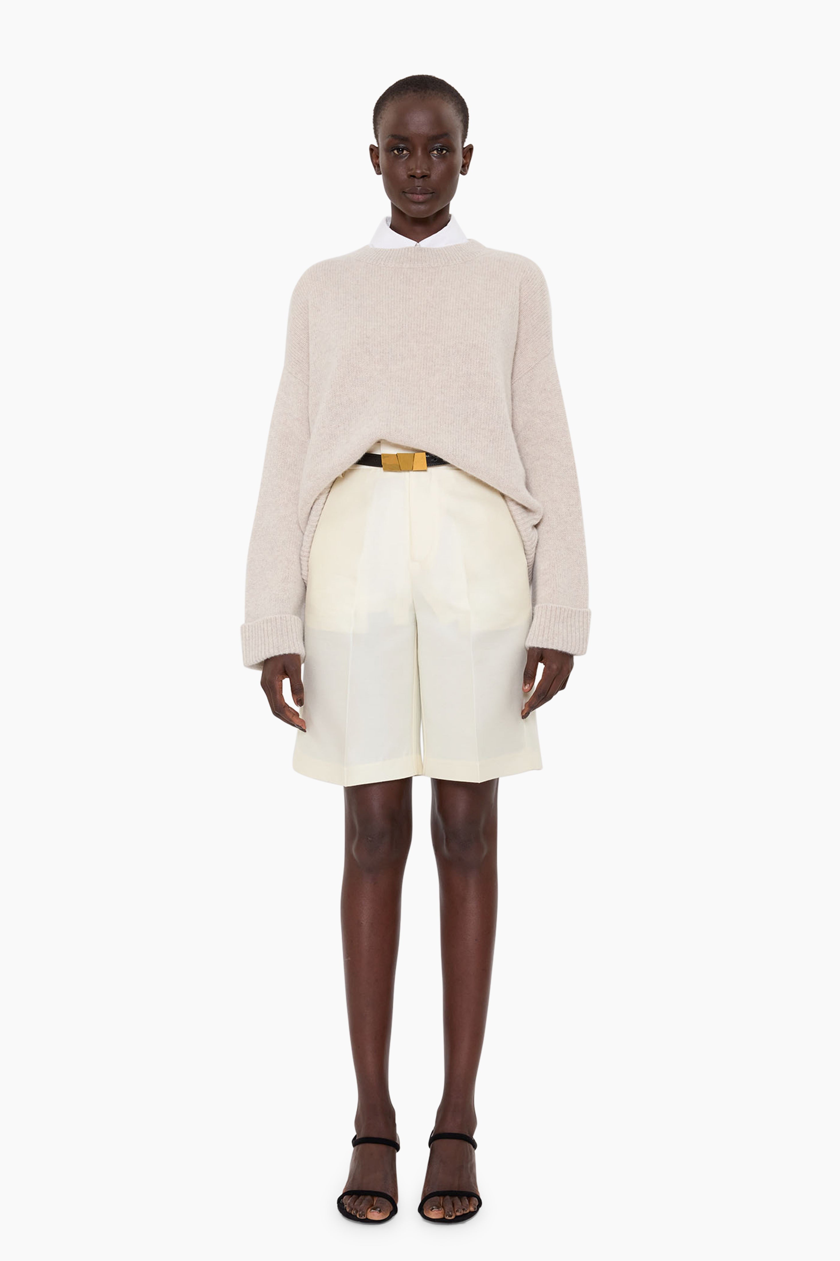 Knightsbridge cashmere Sweater - Chai – front view