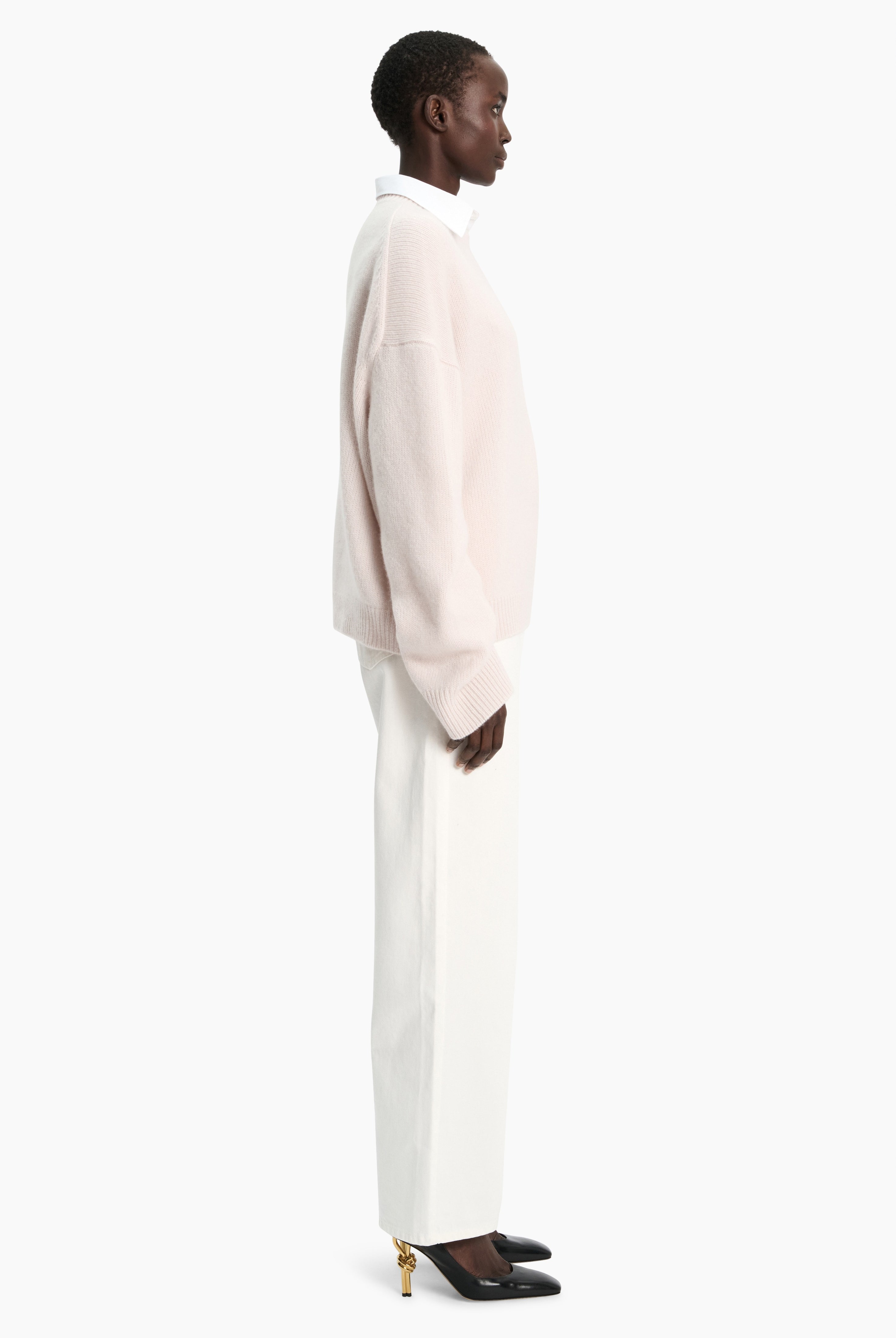 The Ivy cashmere Sweater - Dove – side view