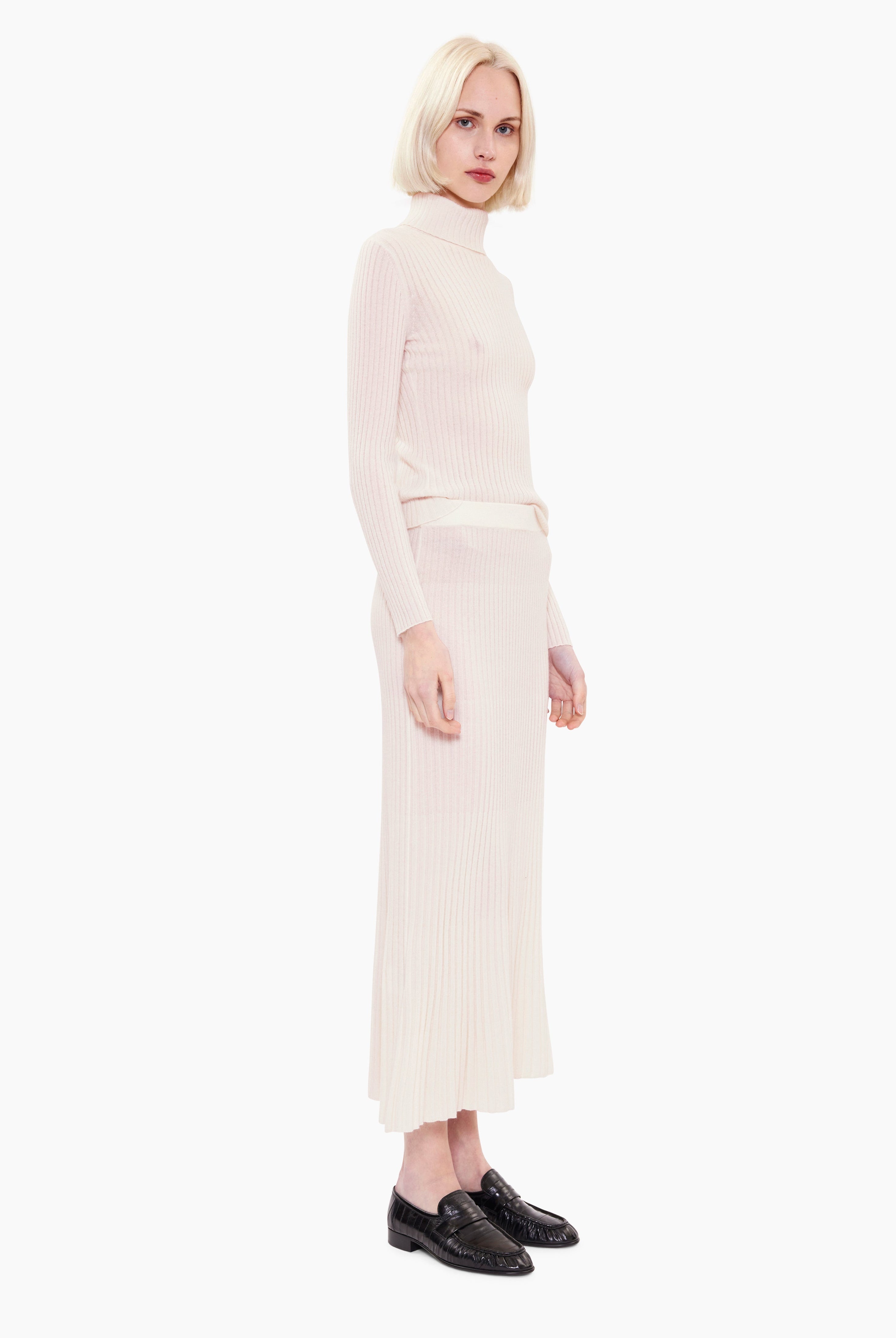 Nillie cashmere Skirt - Ivory – side view