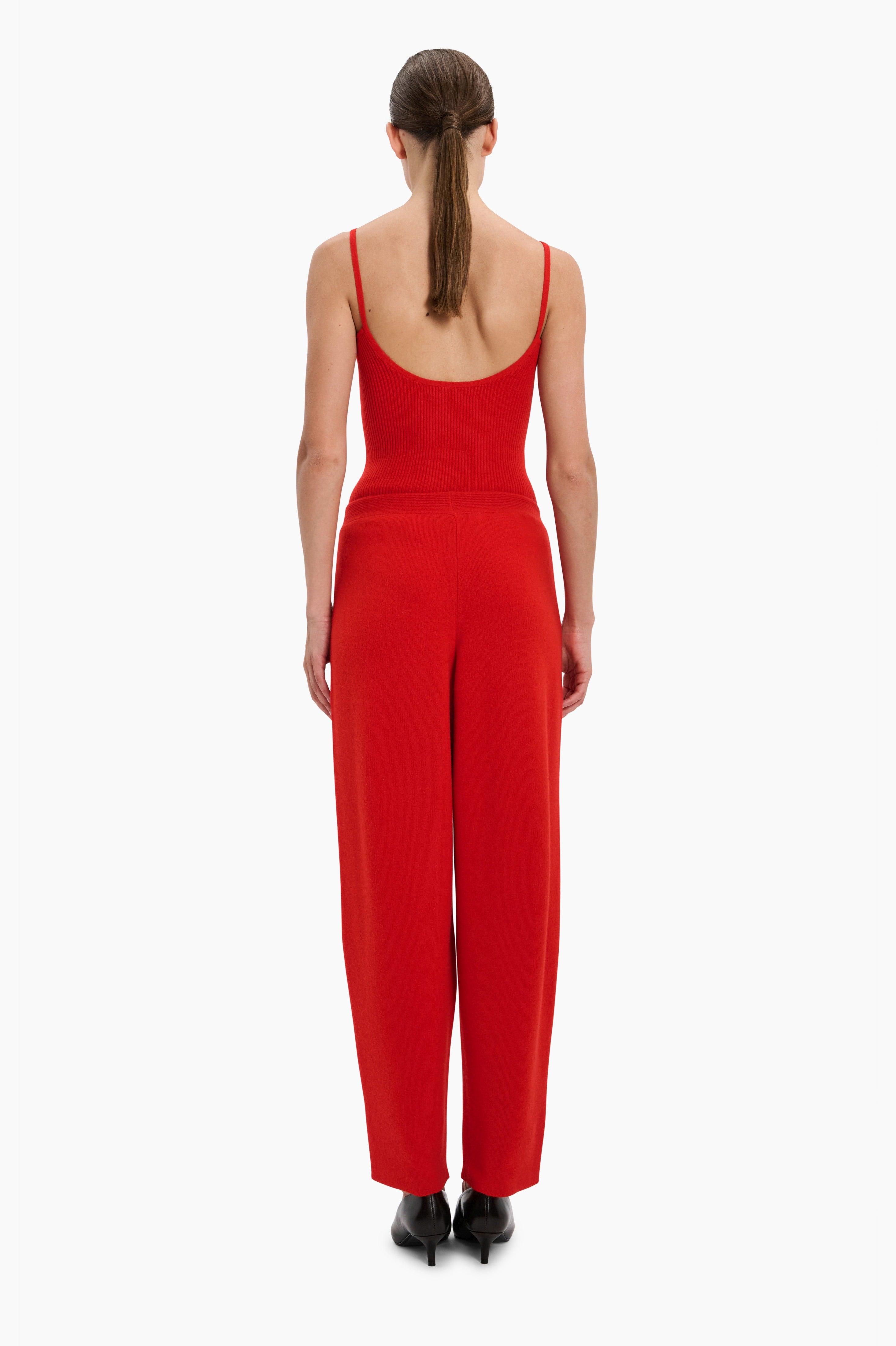 Hayden cashmere Trousers - Lipstick Red – back view