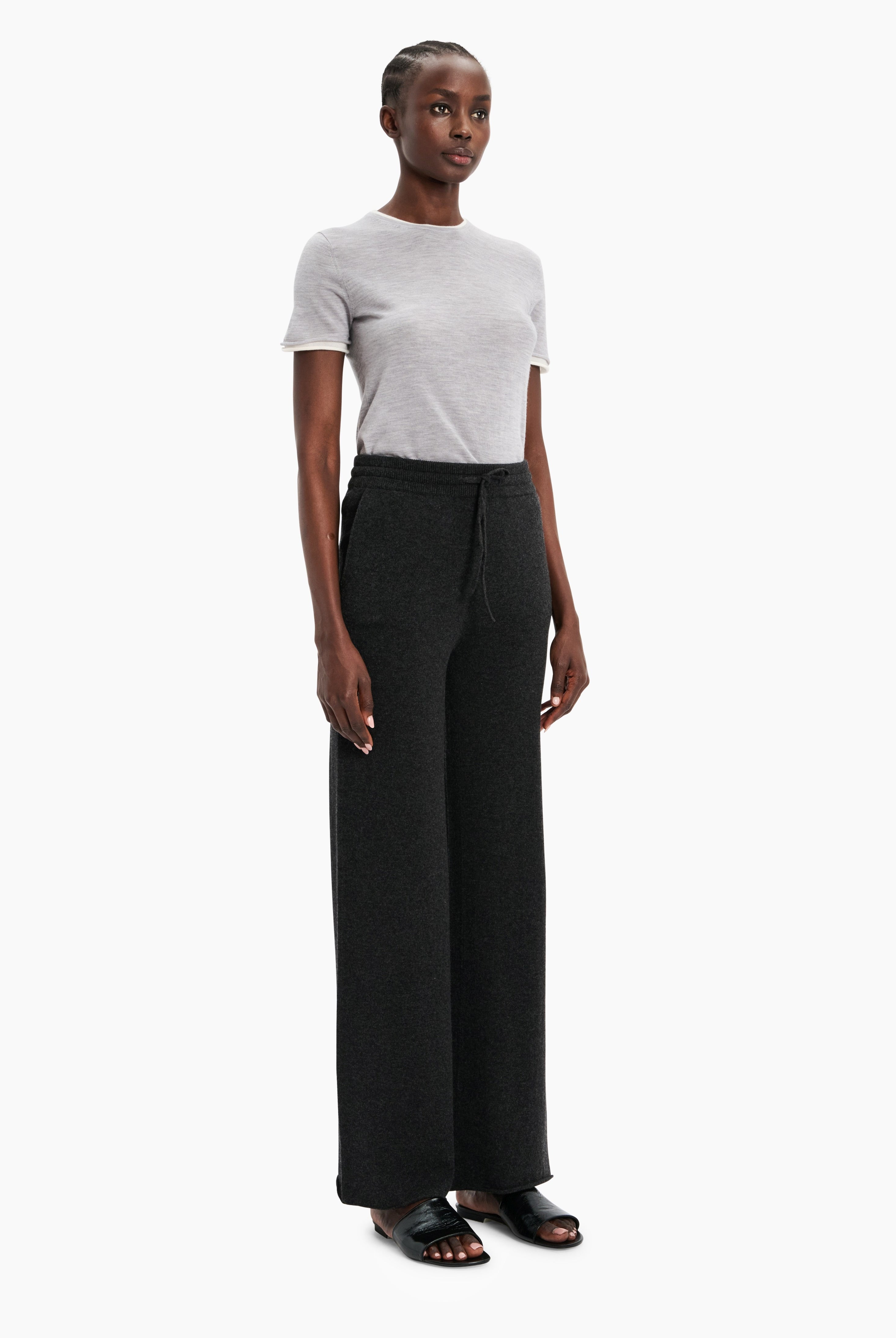 Brickwell cashmere Trousers - Dark Charcoal – side view