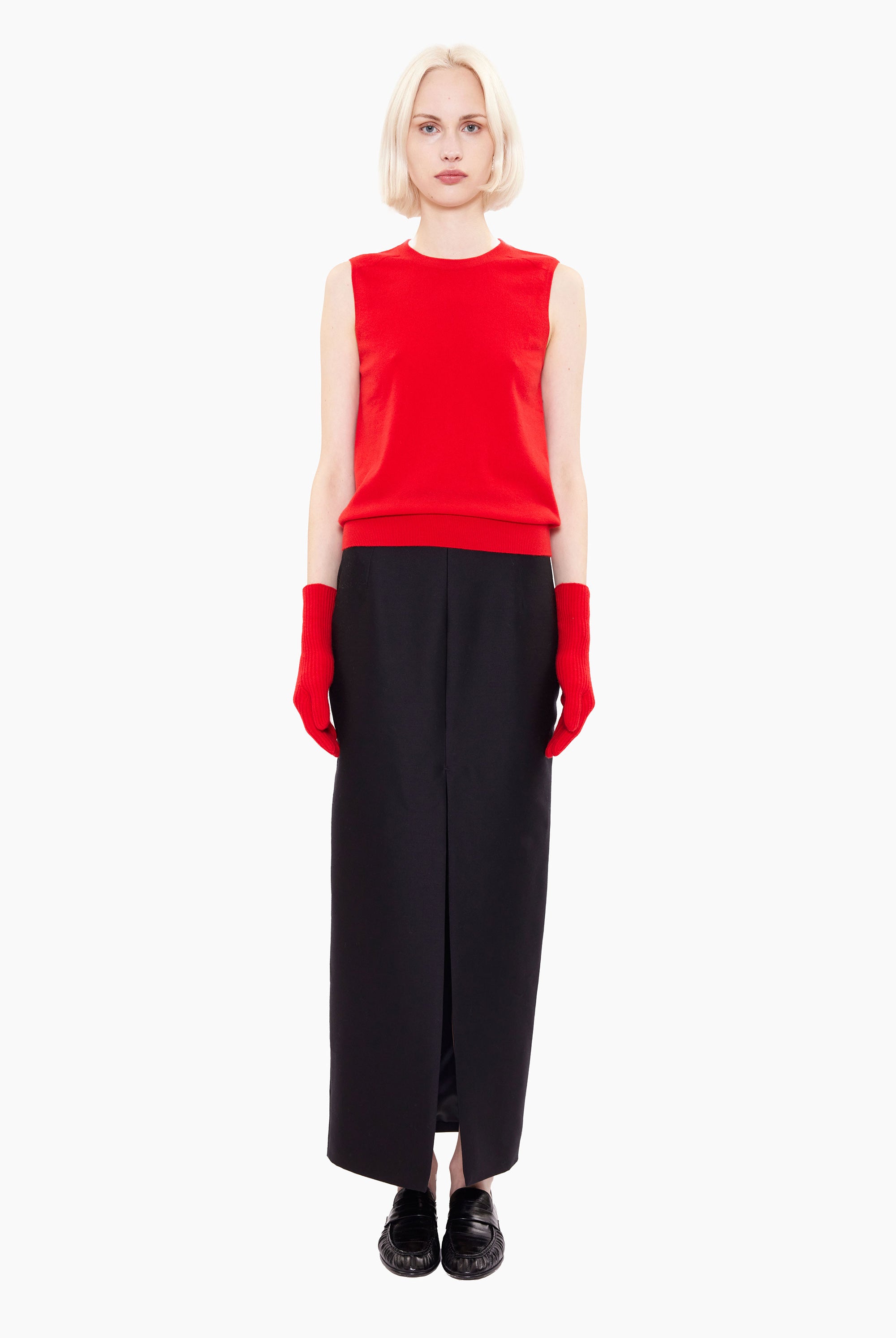 Alessandra cashmere Vest - Postbox Red – front view