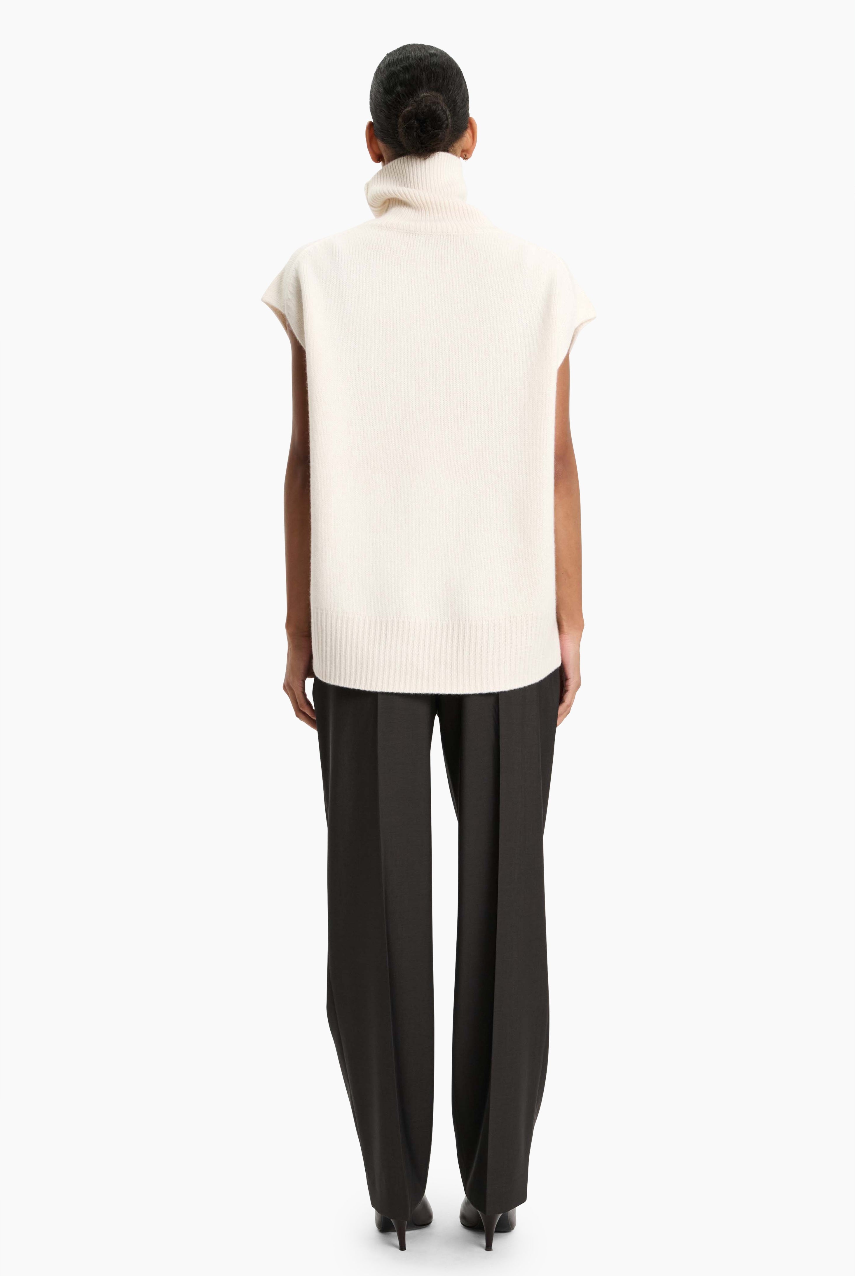 Mannor House cashmere Vest - Ivory