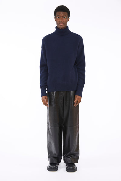 Mr Worlds end Jumper - Navy