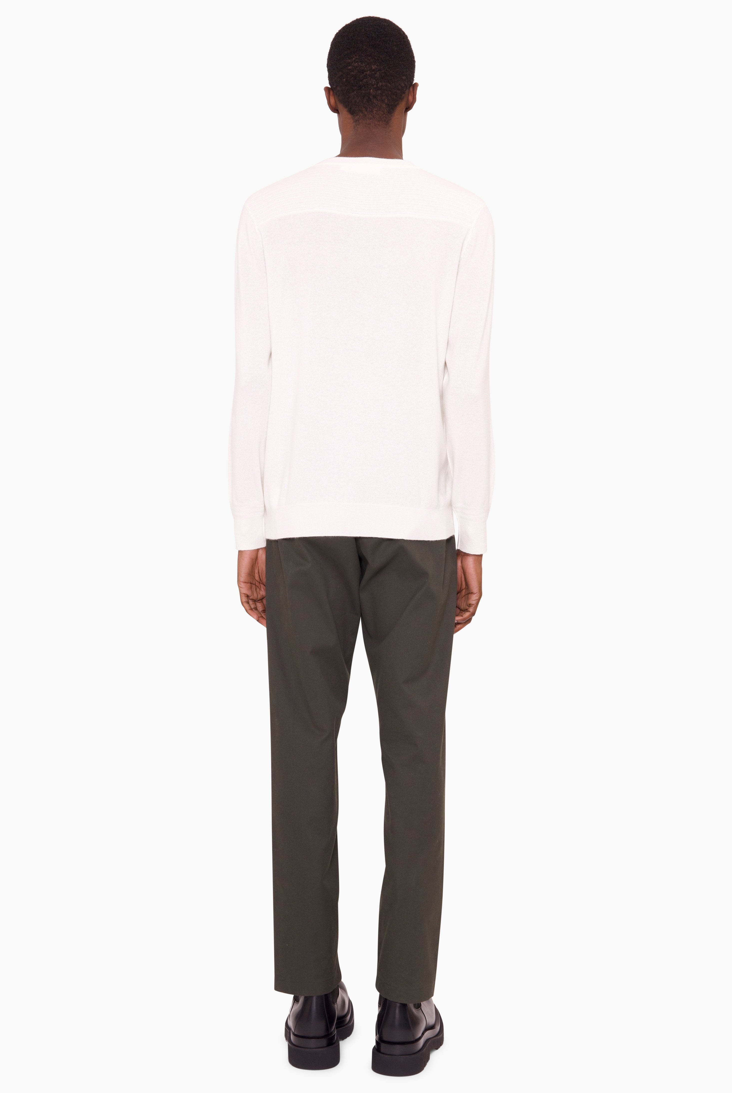 Mr Darlington cashmere Sweater - Ivory – back view