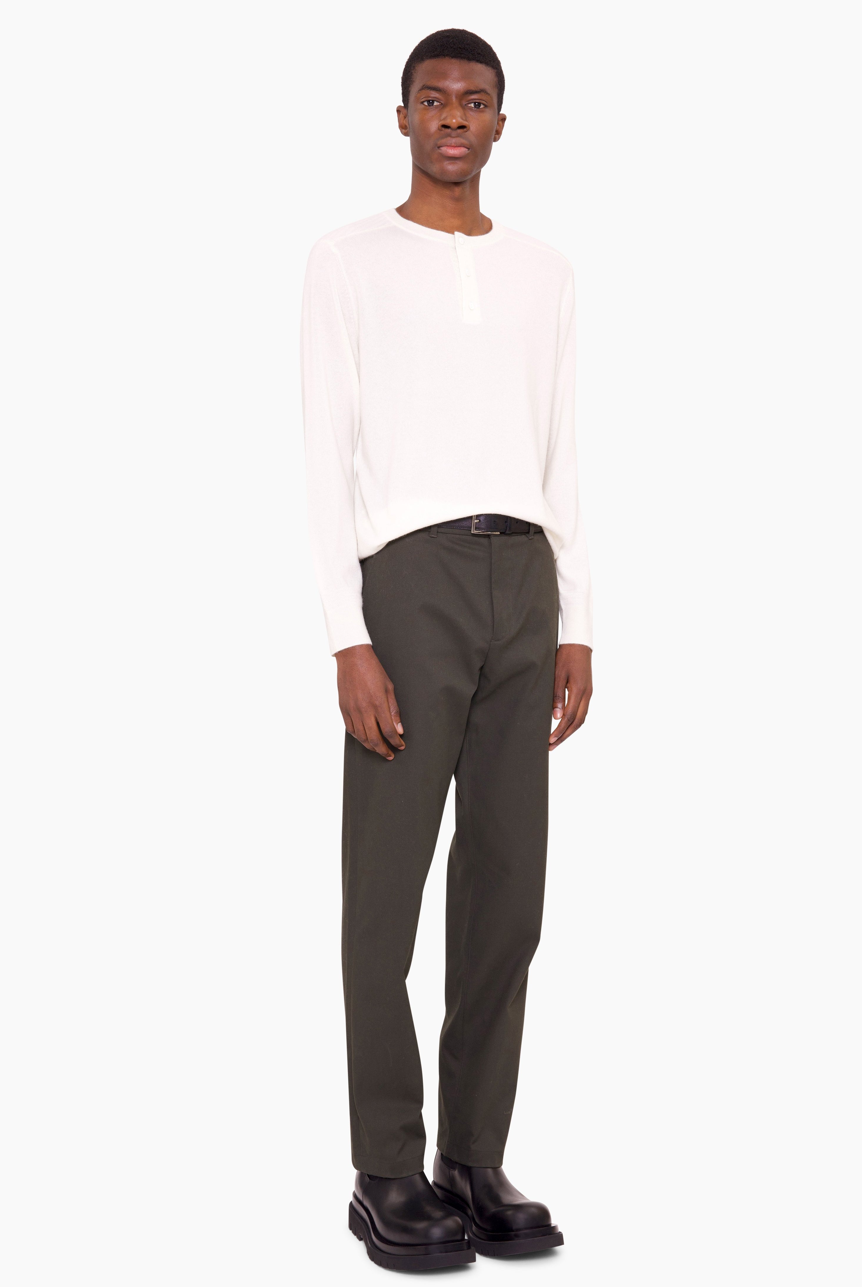 Mr Darlington cashmere Sweater - Ivory – side view