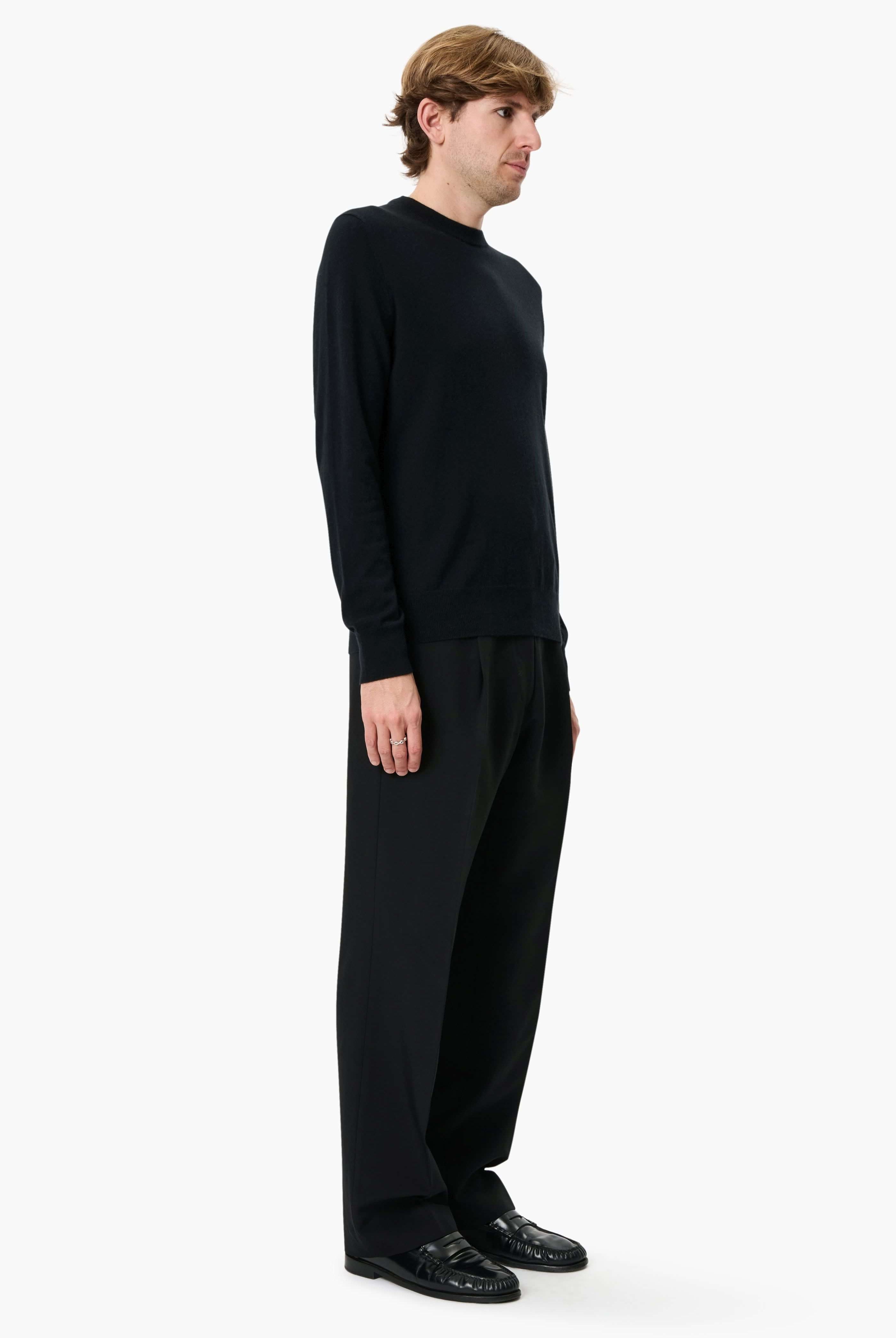 Carlos Place cashmere Sweater - Black – side view