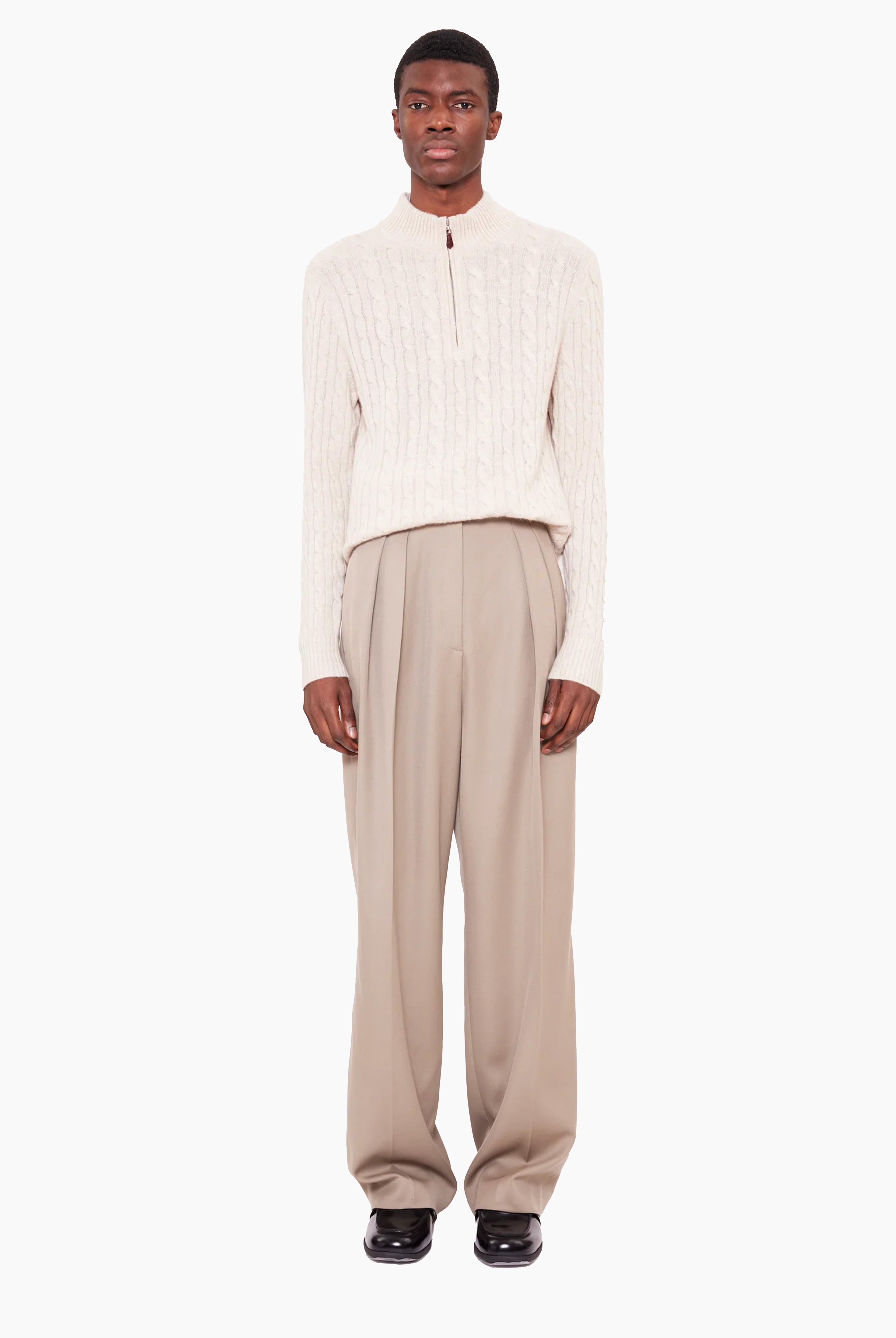 Mr Lancashire cashmere Sweater - Bath Stone – front view