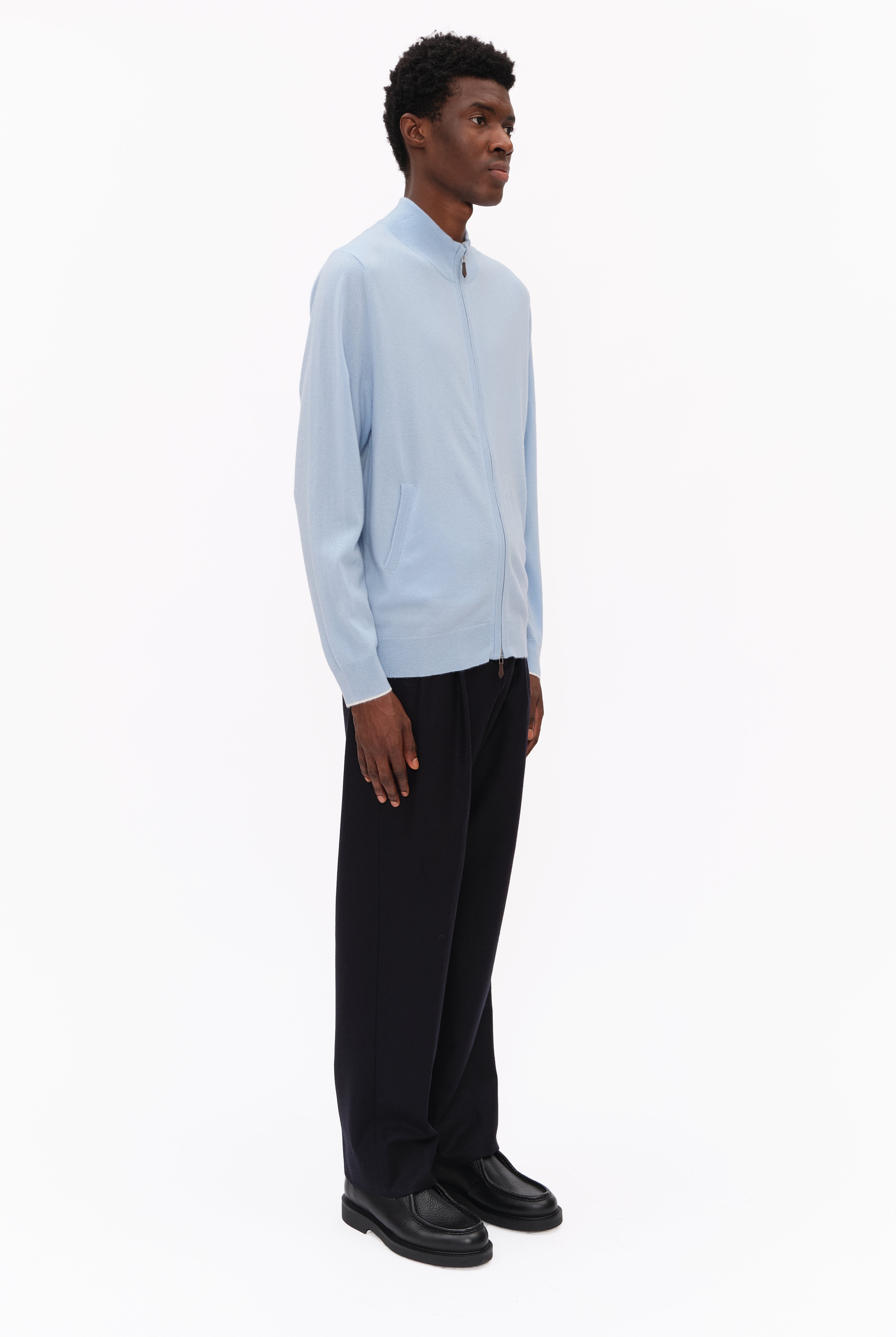 Newquay Full Zip cashmere Cardigan - Sky Blue – side view