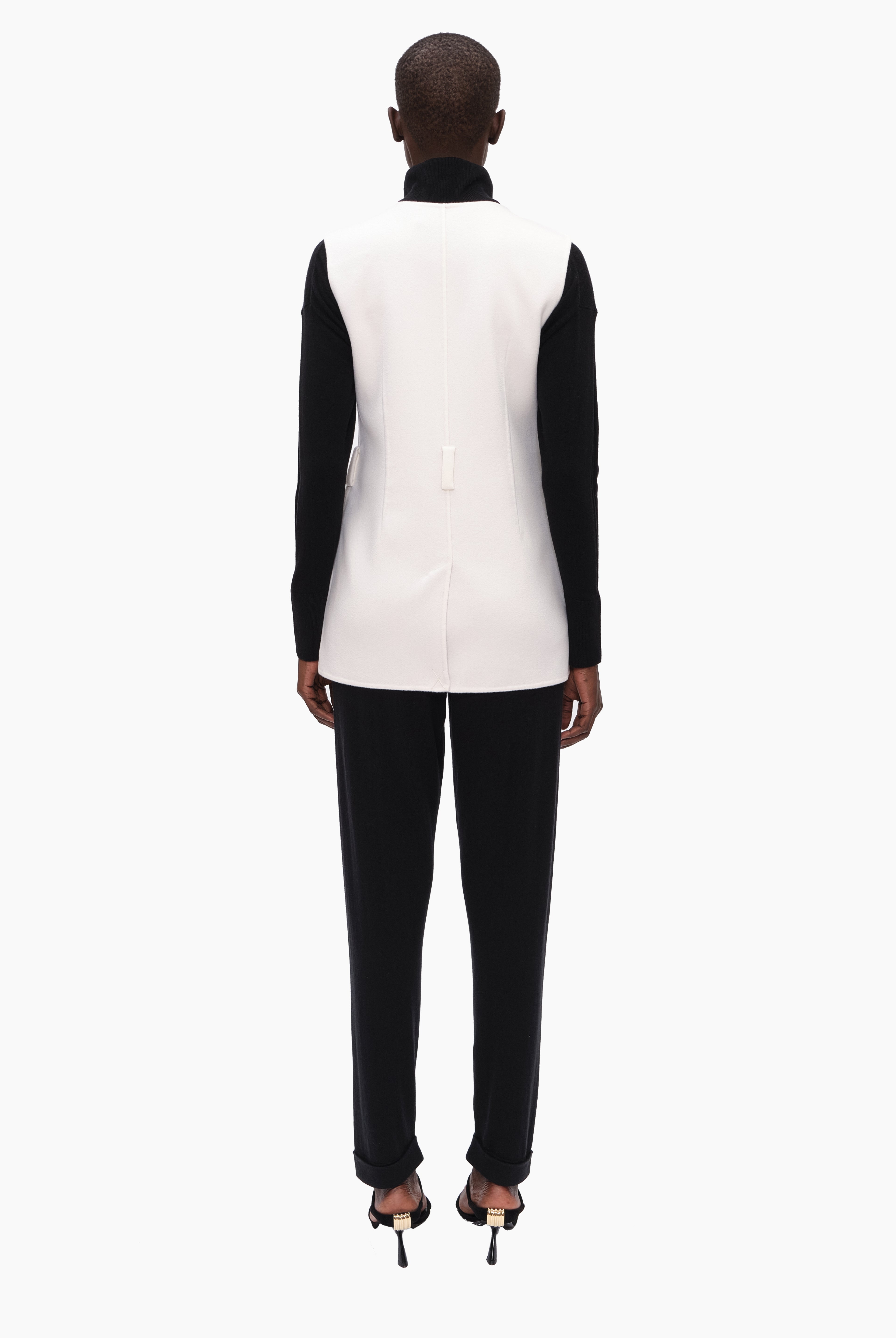 Ocean cashmere Coat - Ivory – back view