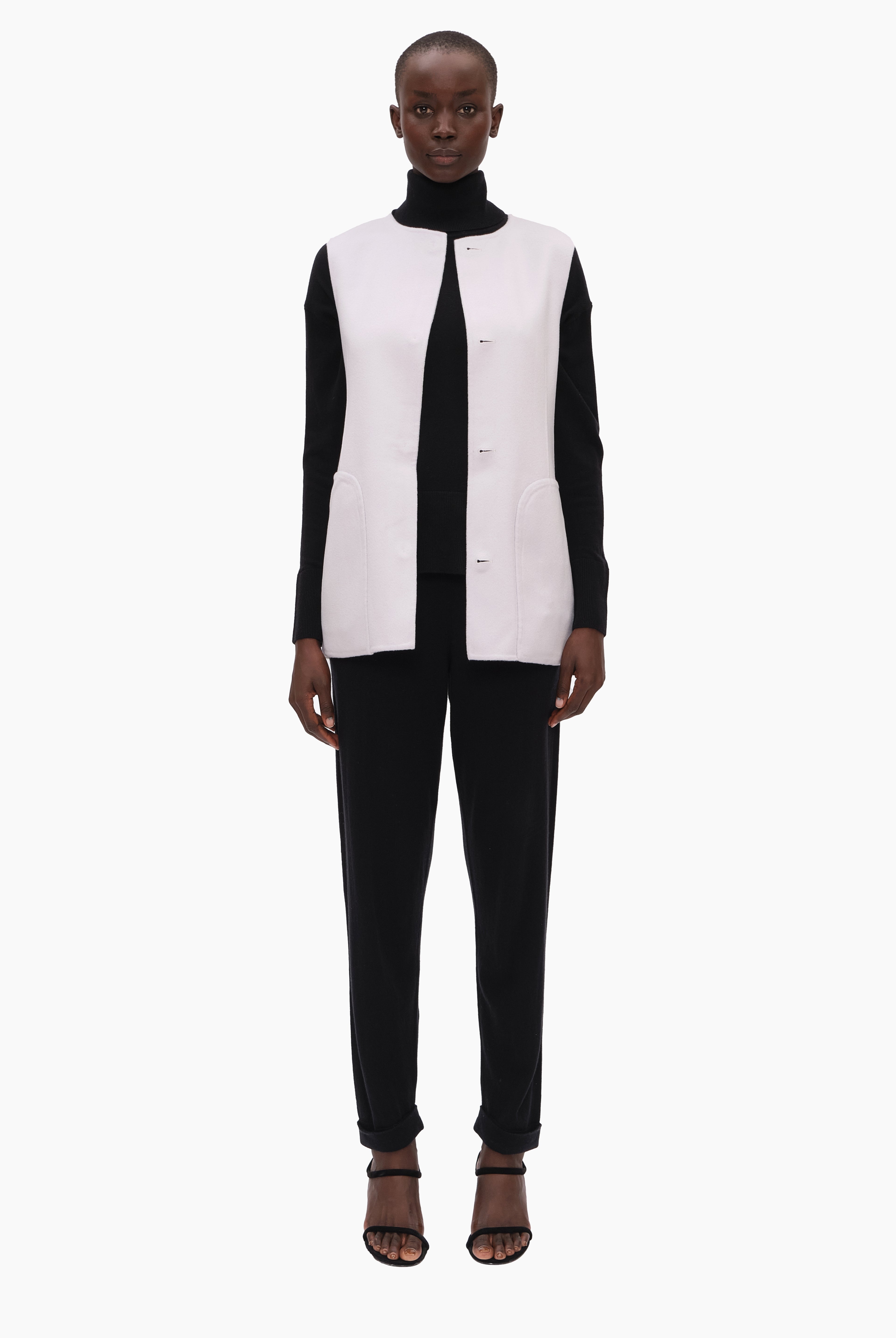 Ocean cashmere Coat - Ivory – front view