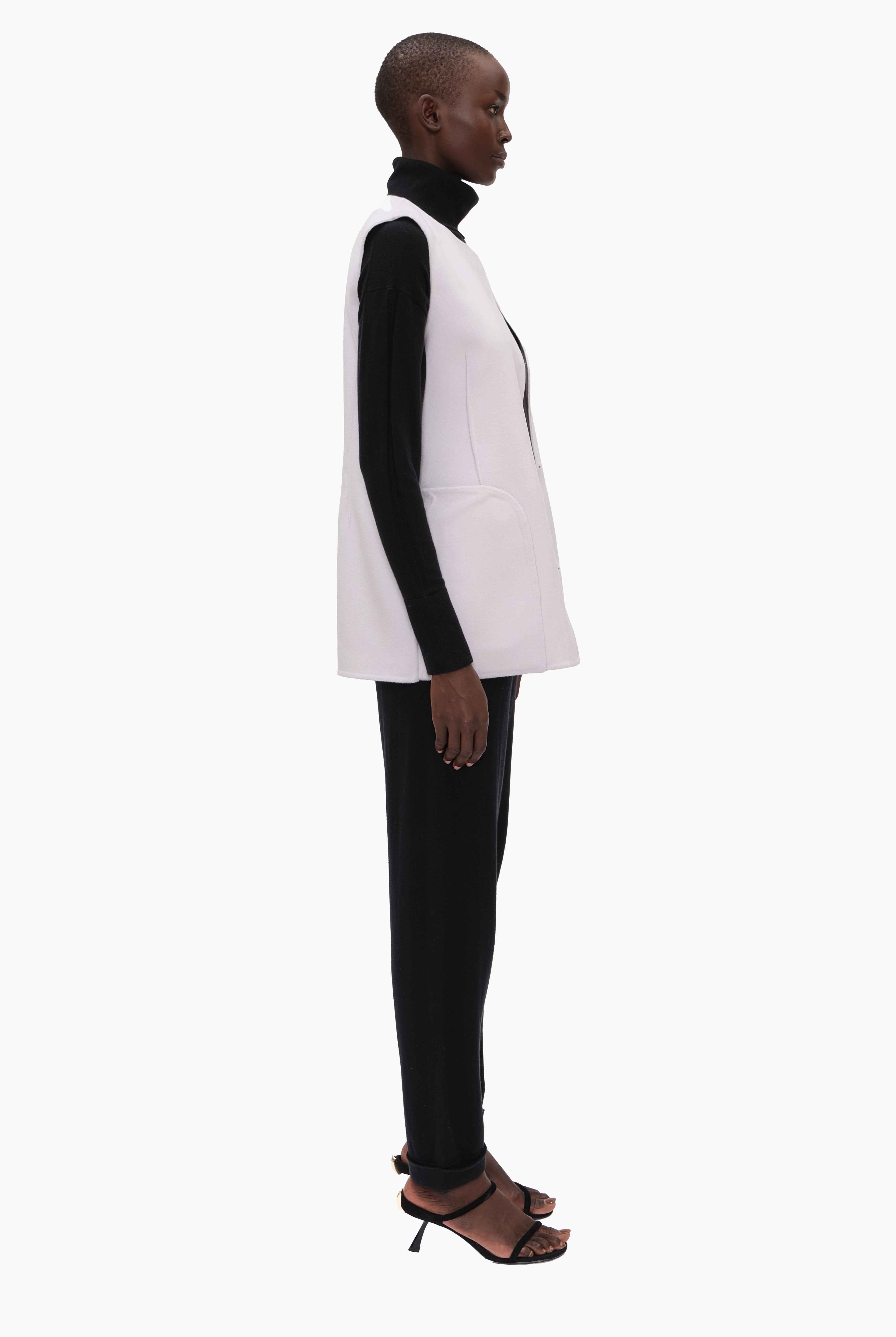 Ocean cashmere Coat - Ivory – side view