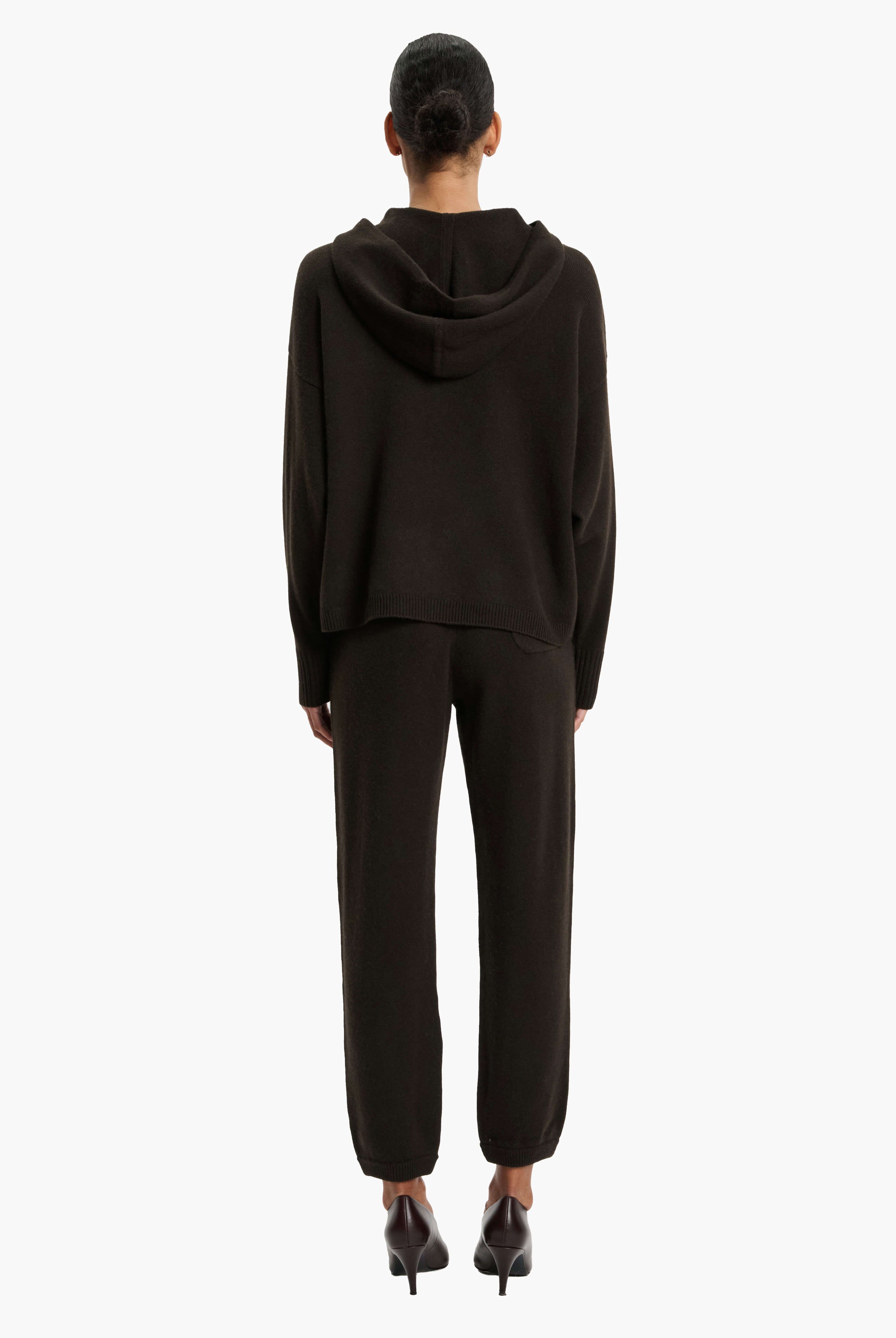 Oli Tracksuit Set - Brown Wood – back view