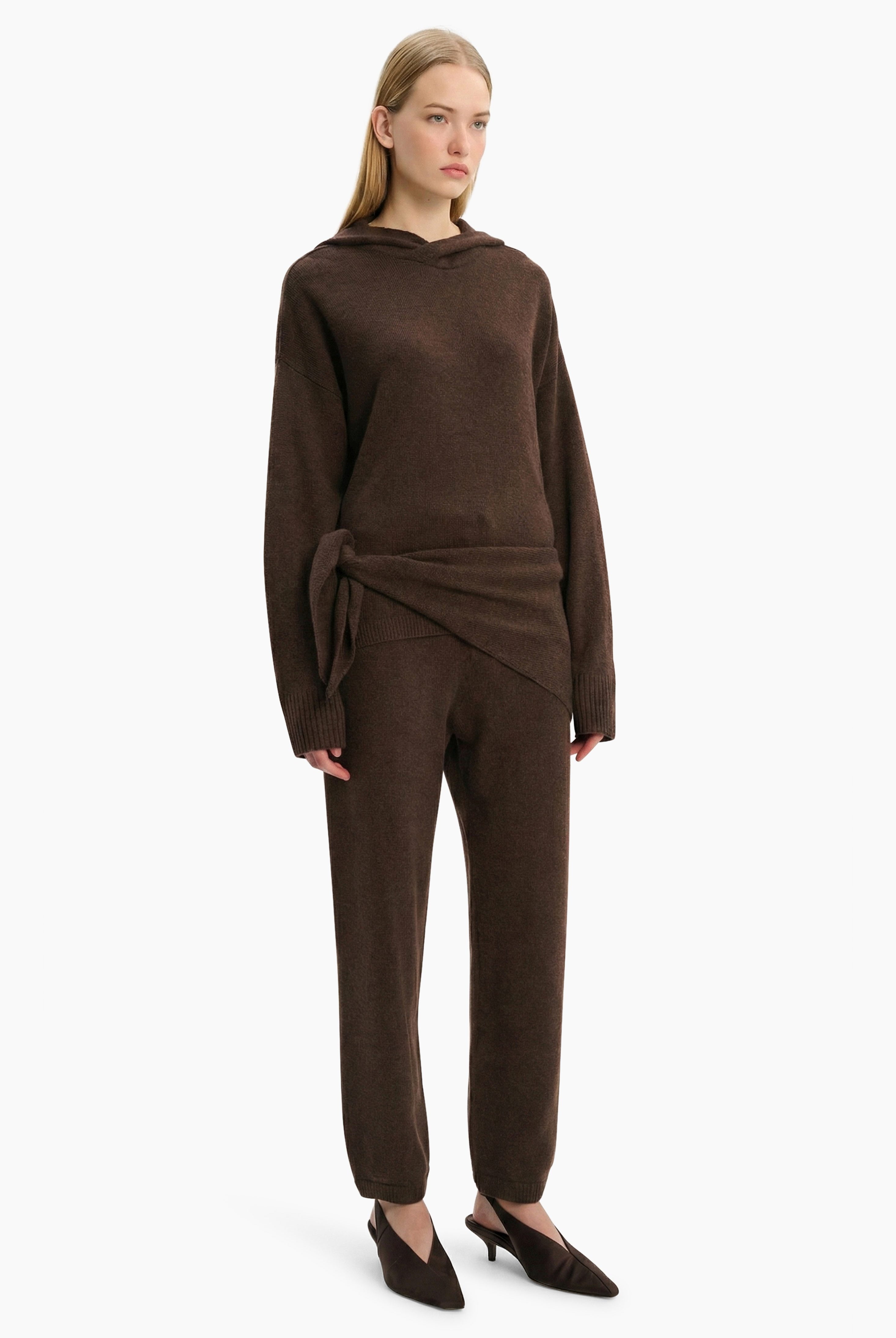 Sarah cashmere Sweater - Ebony – side view