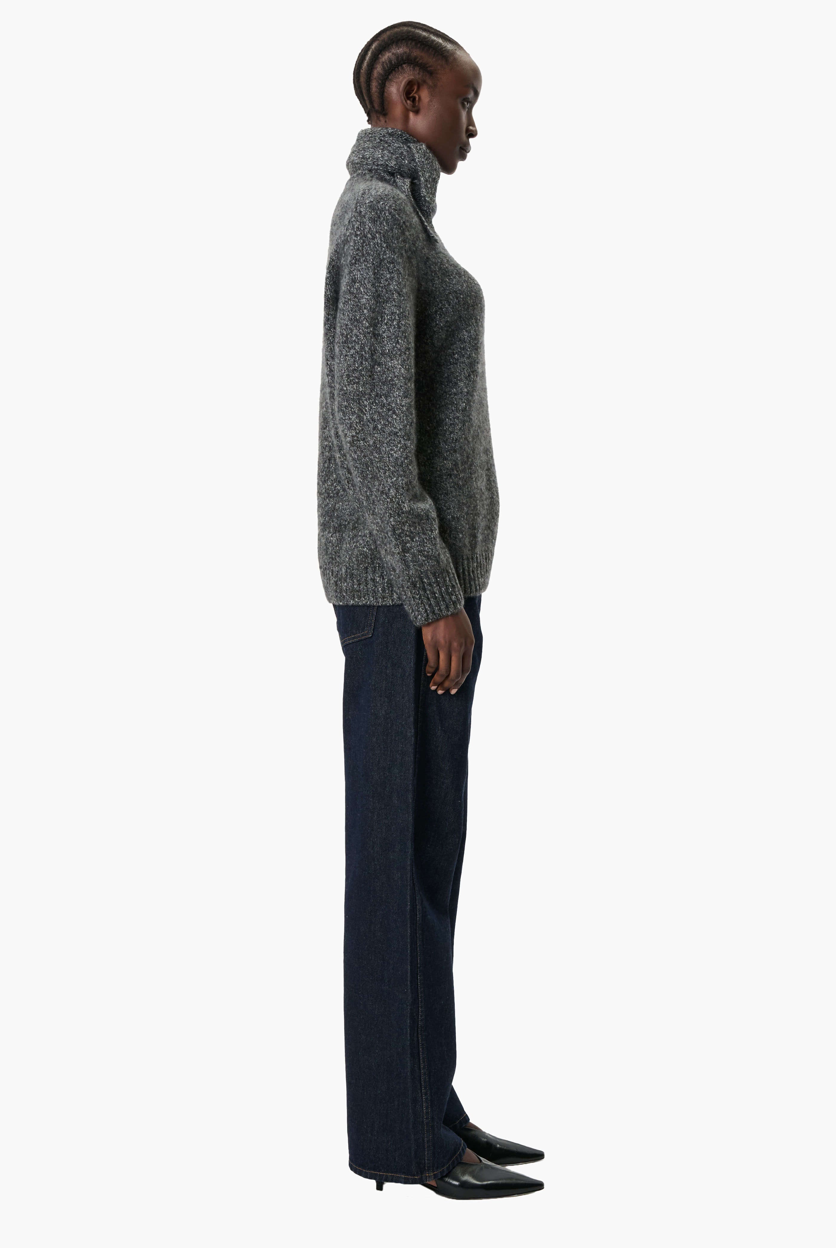 Verona cashmere Sweater with Scarf - Gallant – side view
