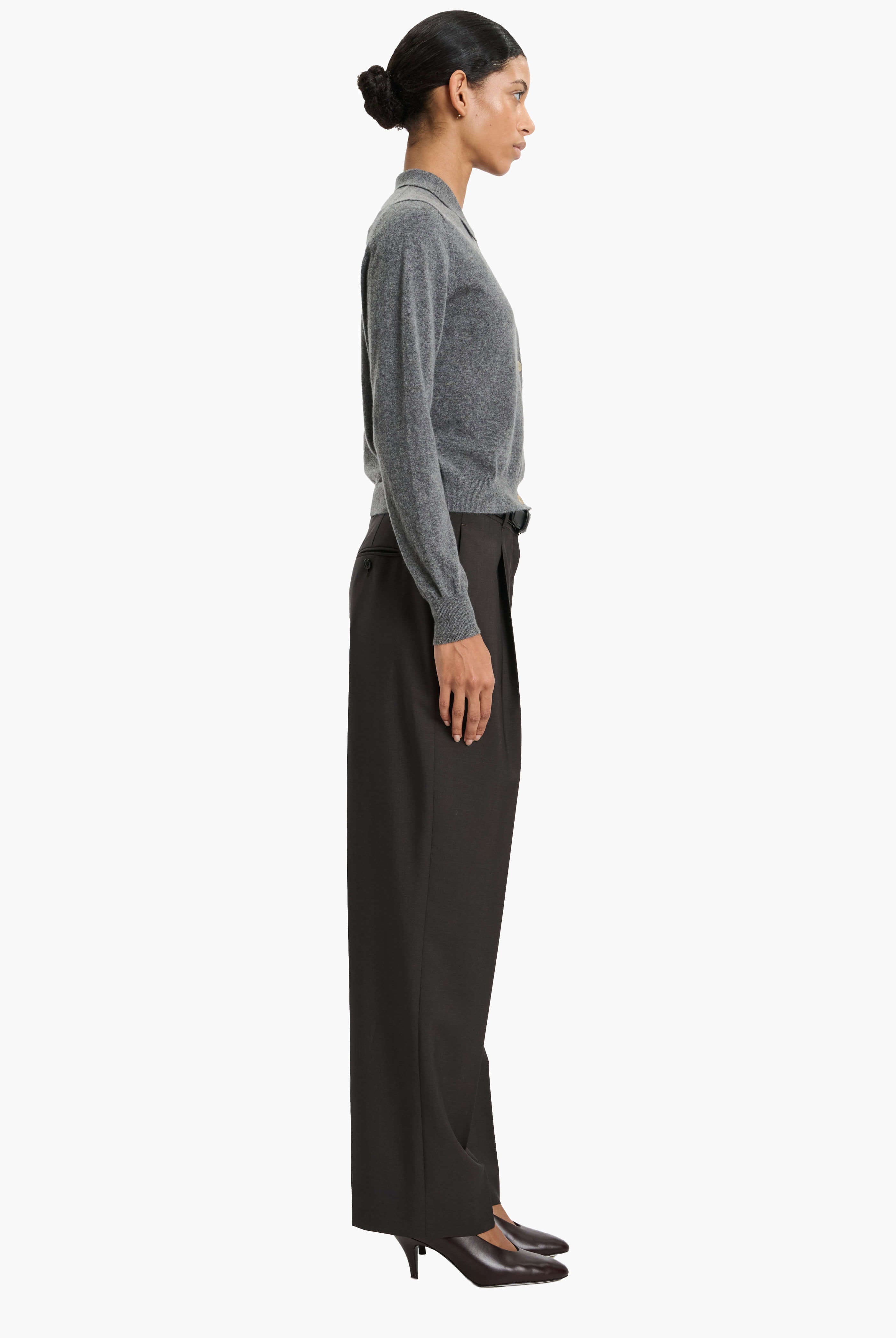Wrexham cashmere Sweater - Granite Marl – side view